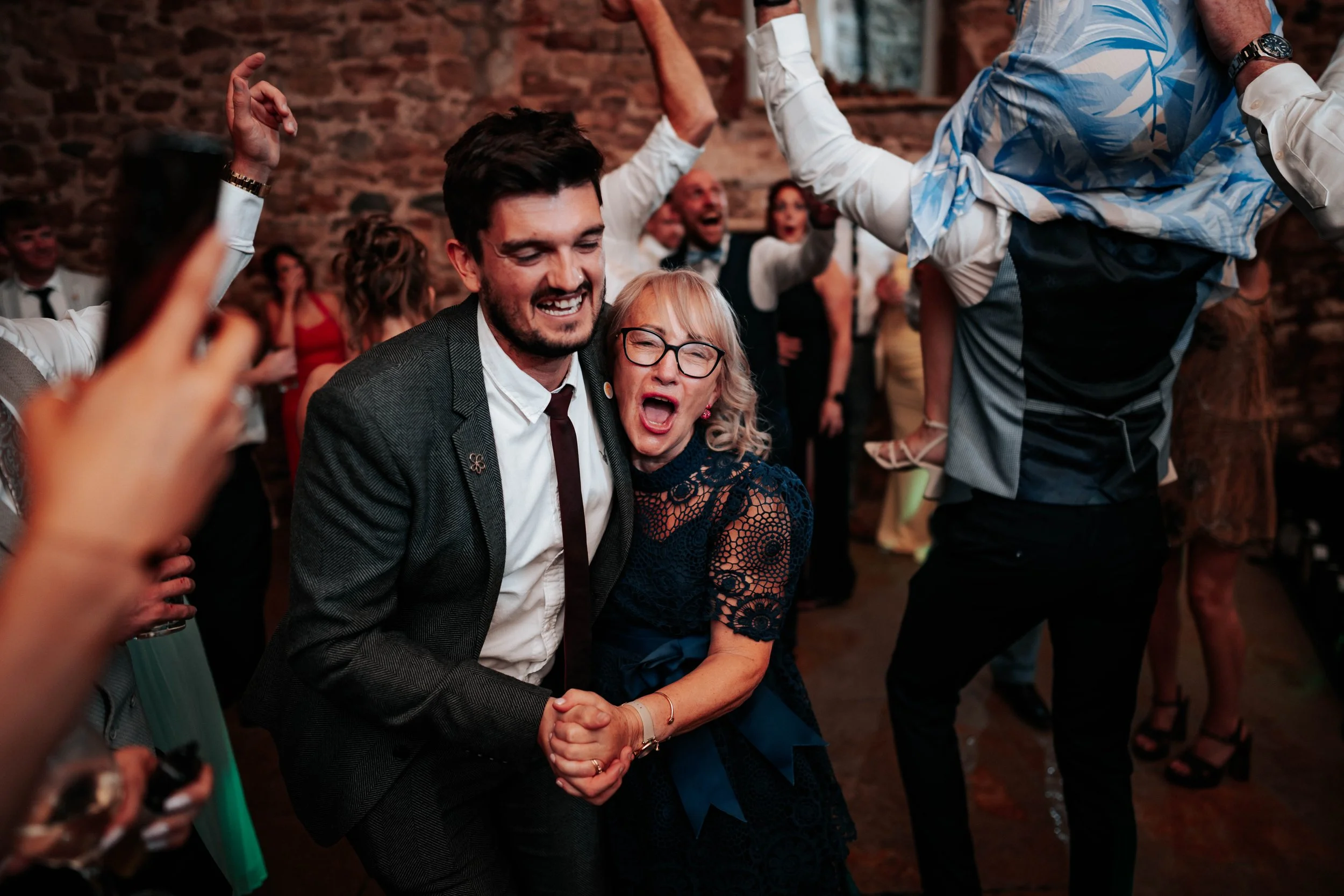 Daniel & Emily -- Eden Barn-502.jpg