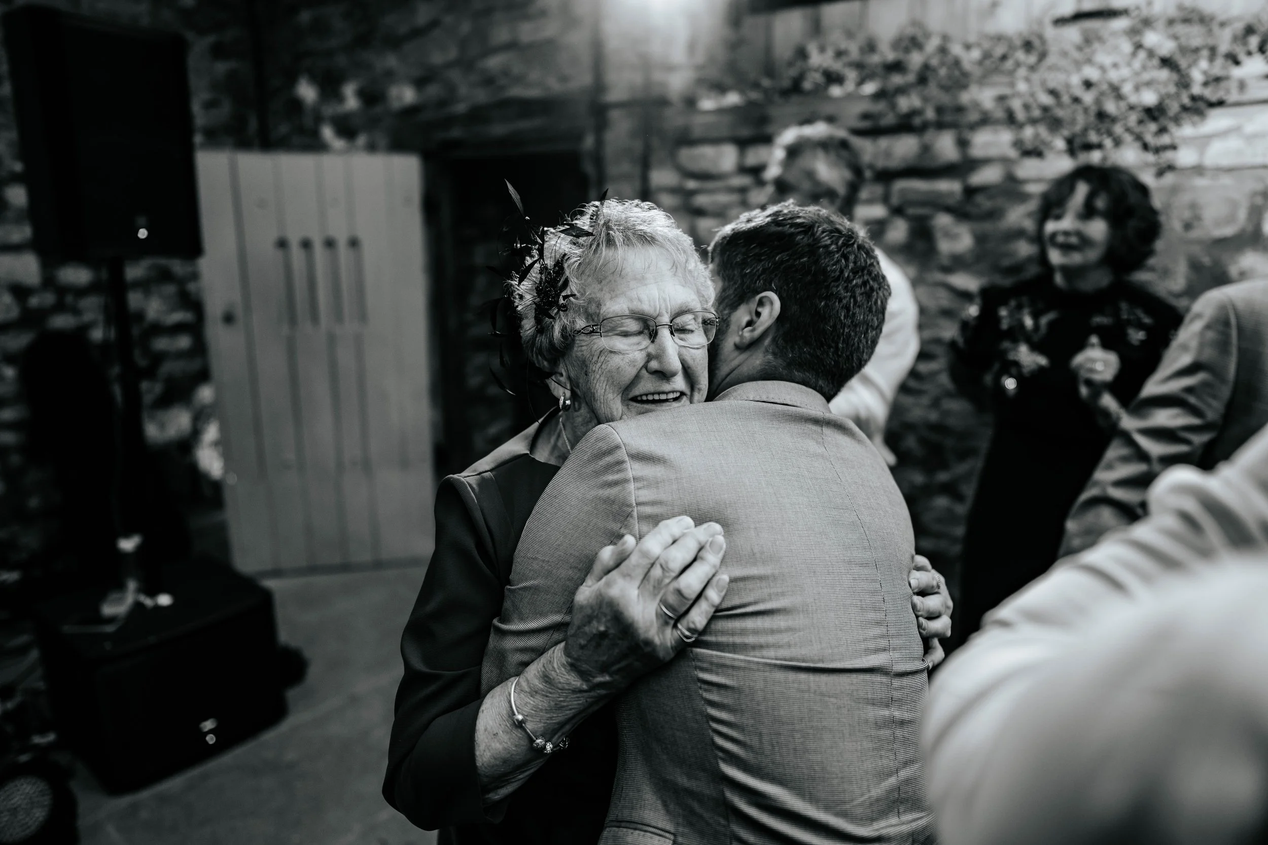 Daniel & Emily -- Eden Barn-508.jpg