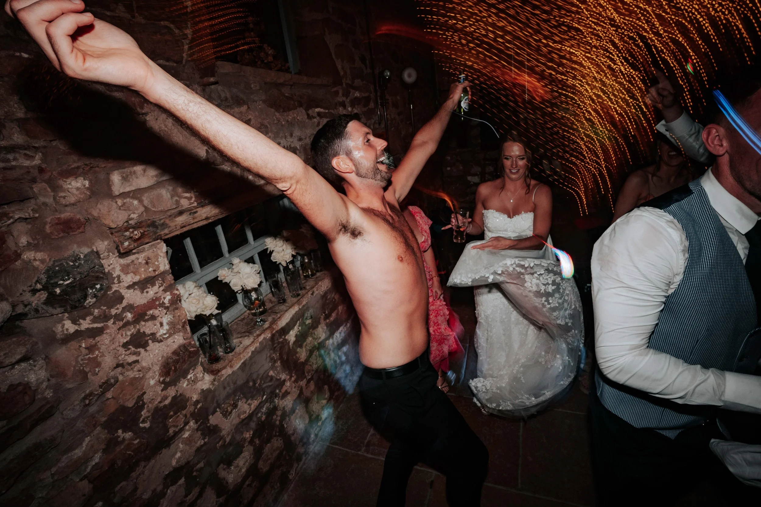 Daniel & Emily -- Eden Barn-512.jpg