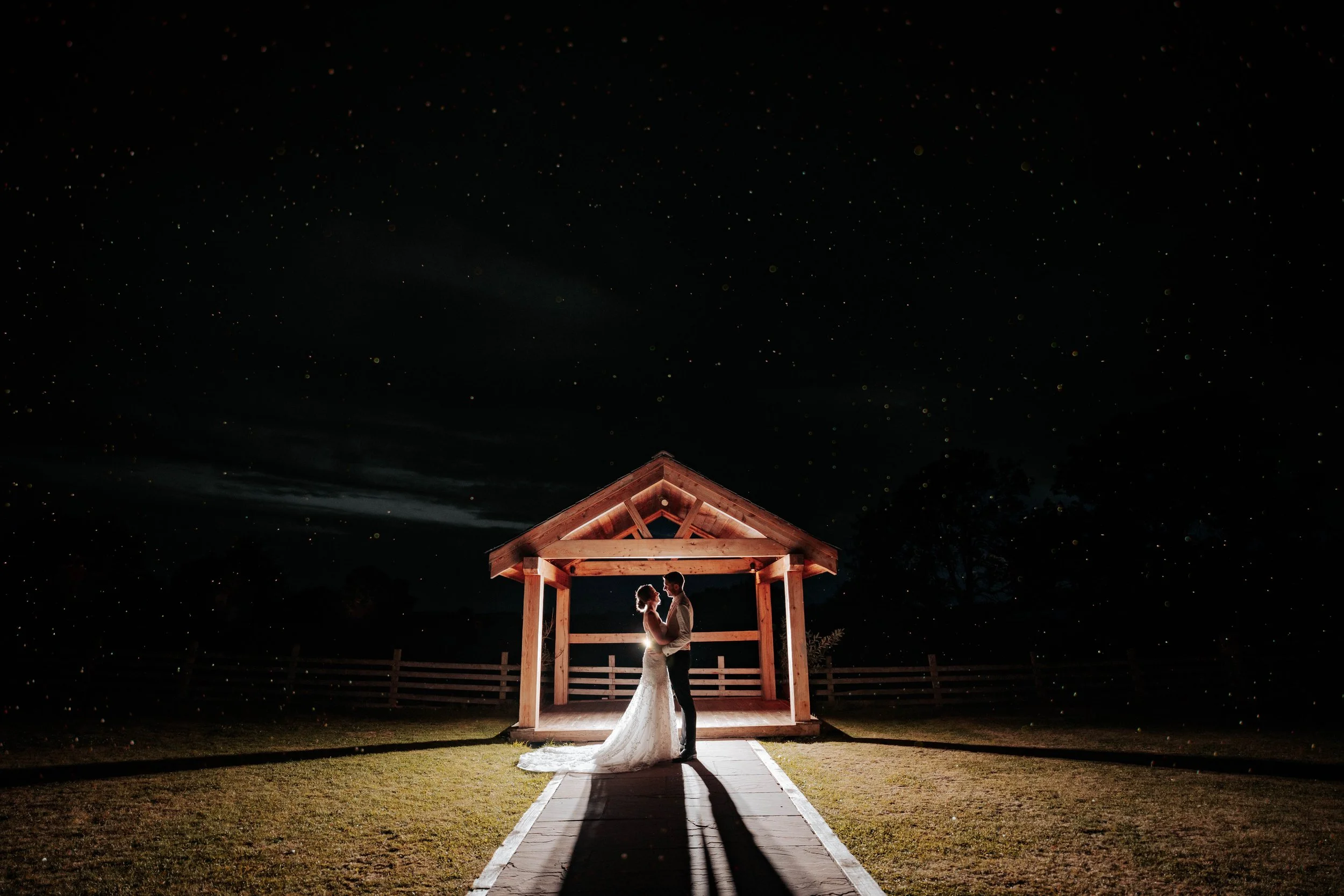 Daniel & Emily -- Eden Barn-527.jpg