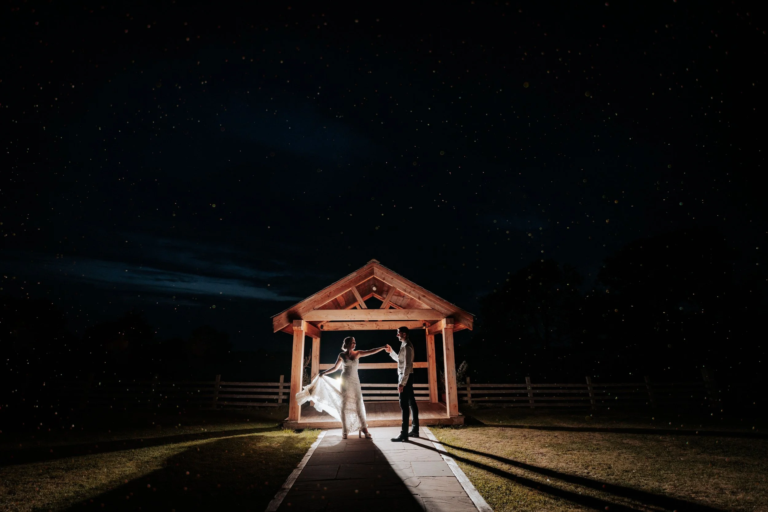 Daniel & Emily -- Eden Barn-532.jpg
