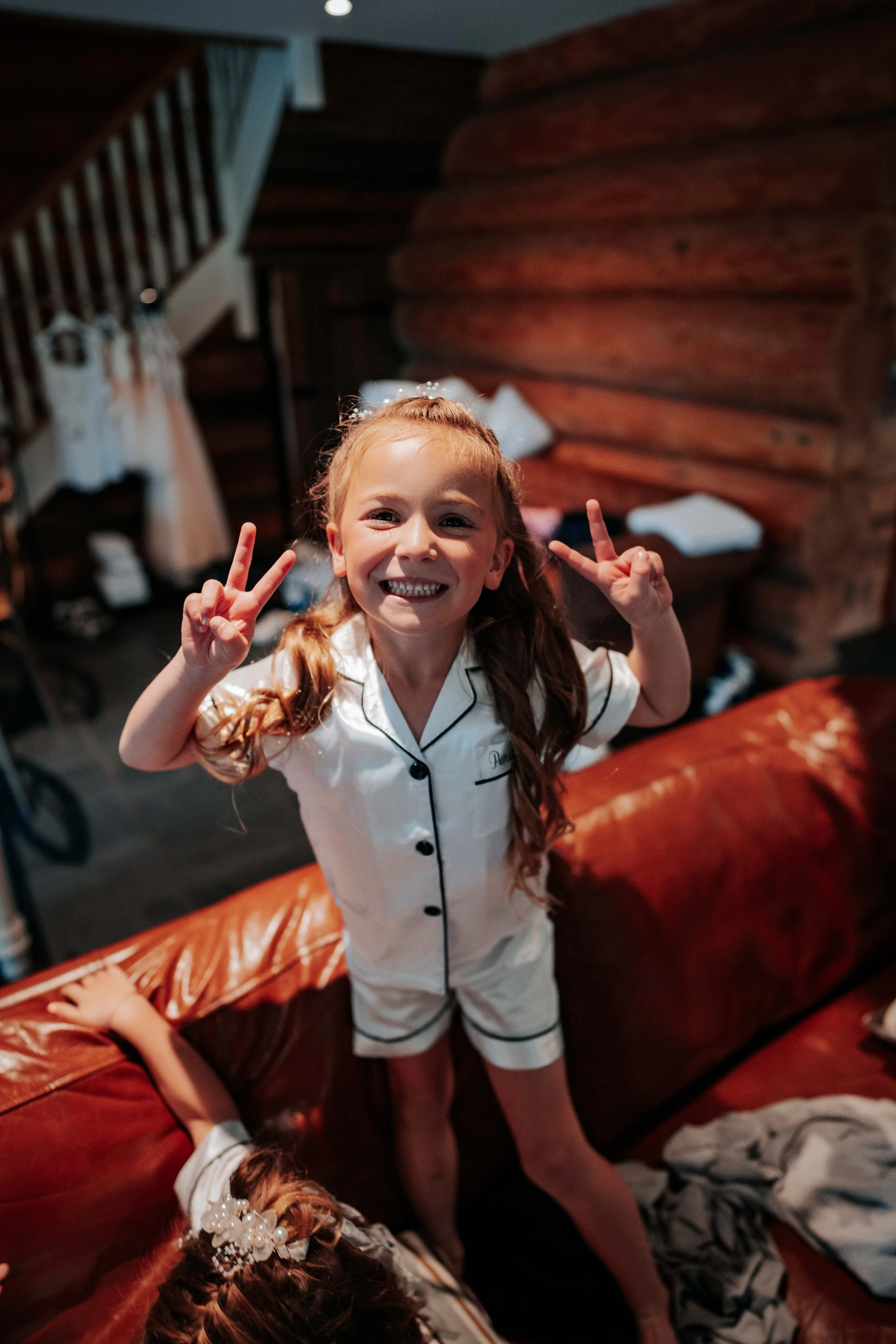 Daryl & Jamie-Emma -- Hidden River Barn-10.jpg