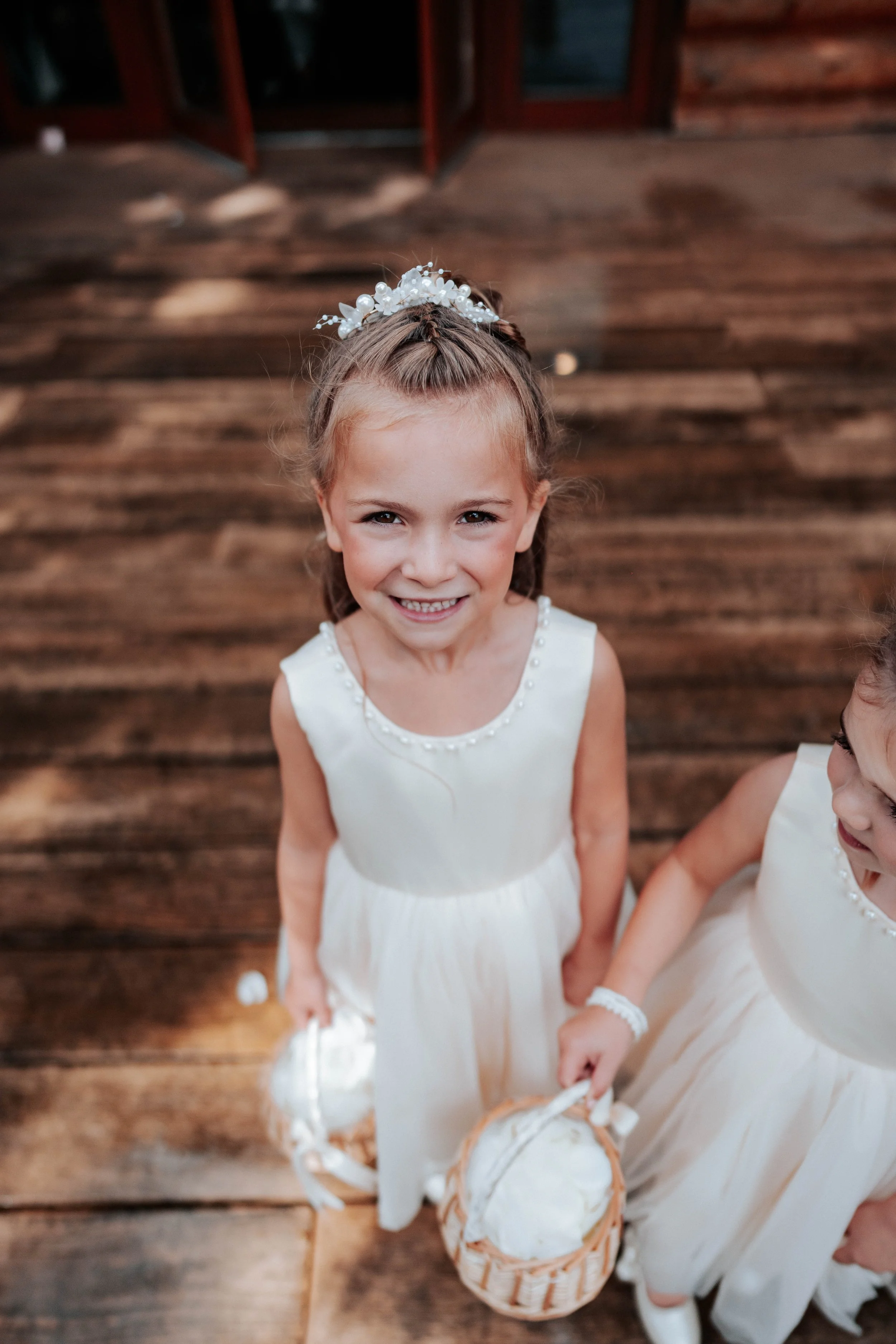 Daryl & Jamie-Emma -- Hidden River Barn-31.jpg