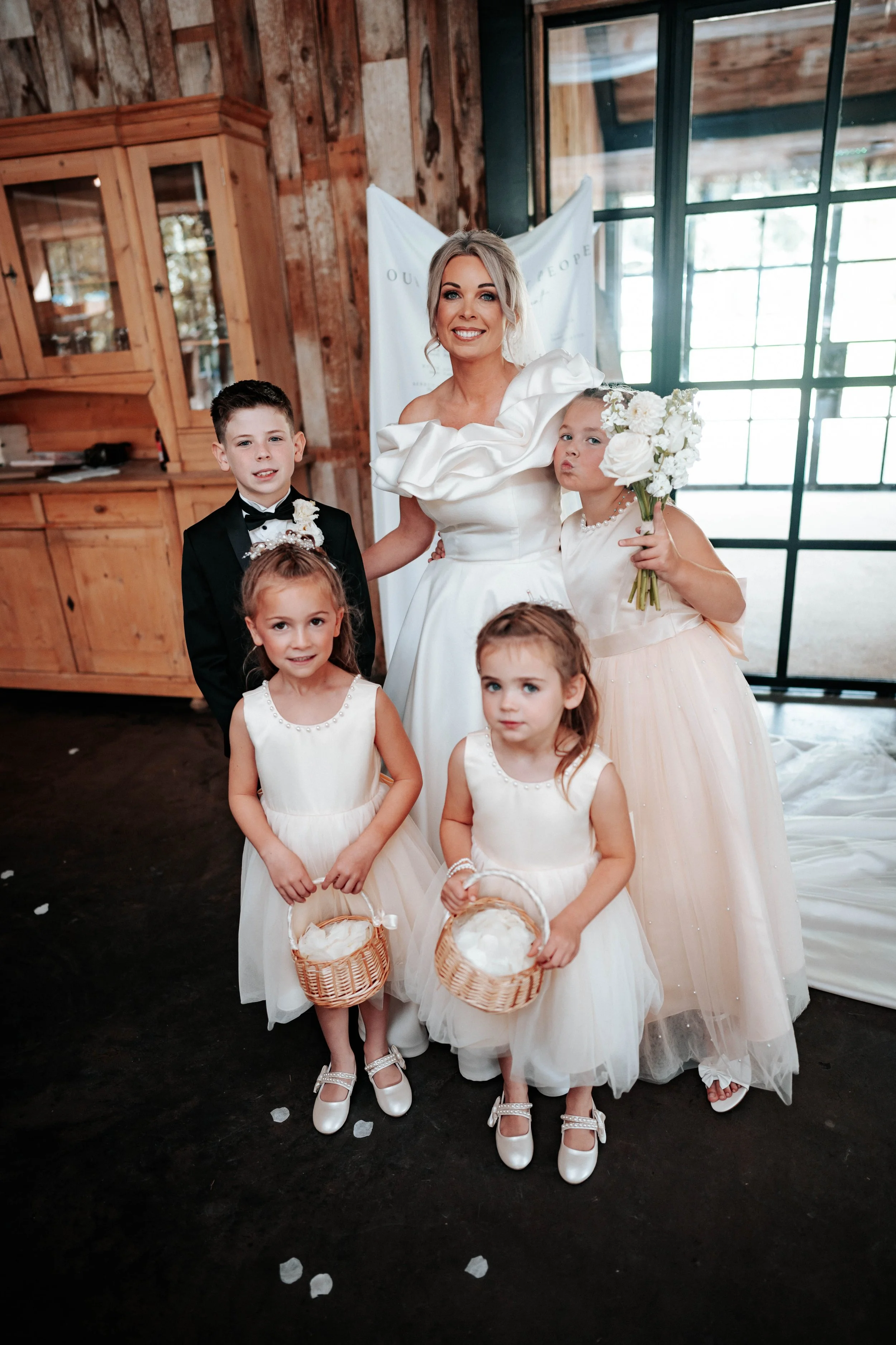 Daryl & Jamie-Emma -- Hidden River Barn-79.jpg