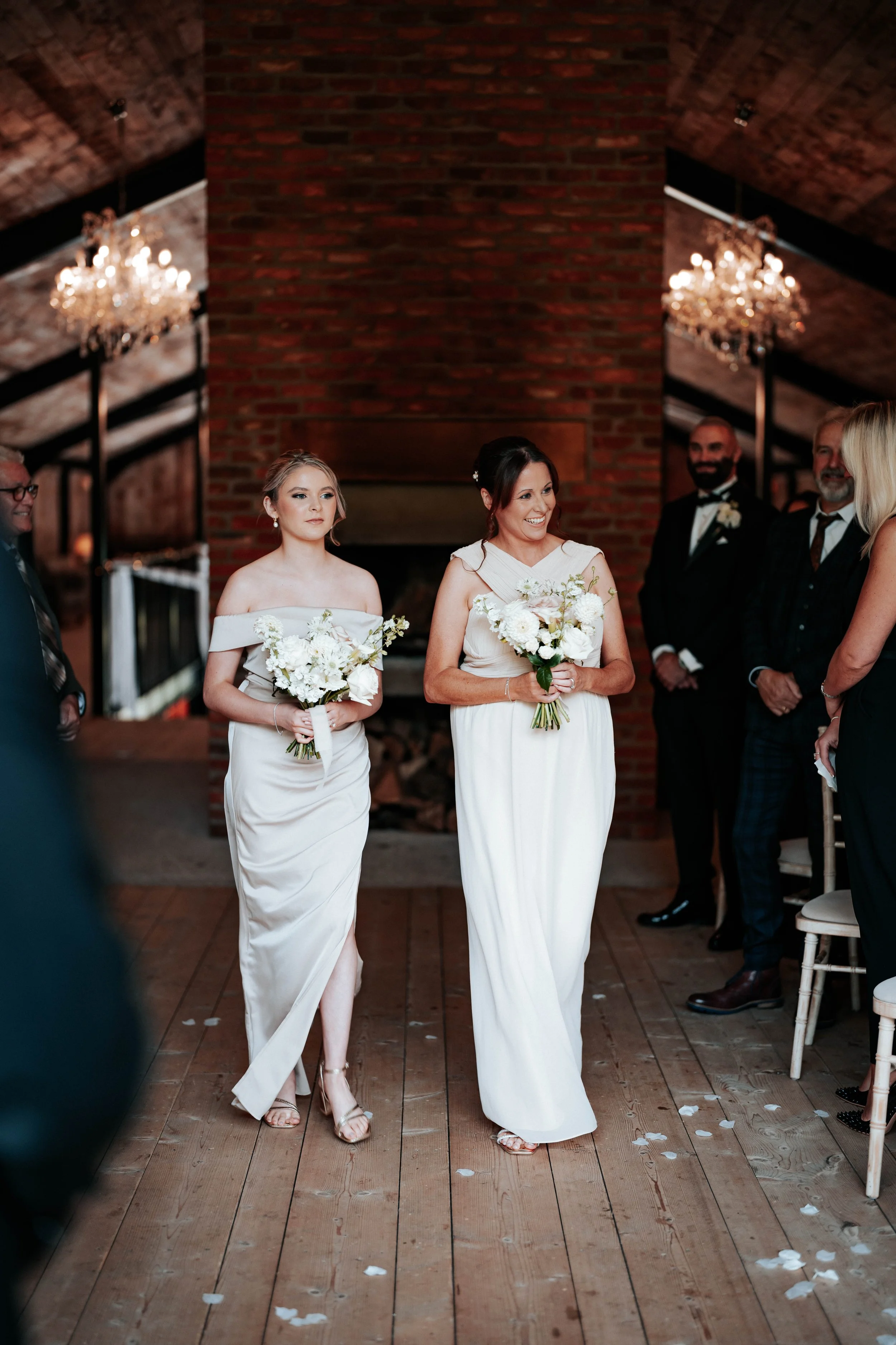 Daryl & Jamie-Emma -- Hidden River Barn-90.jpg