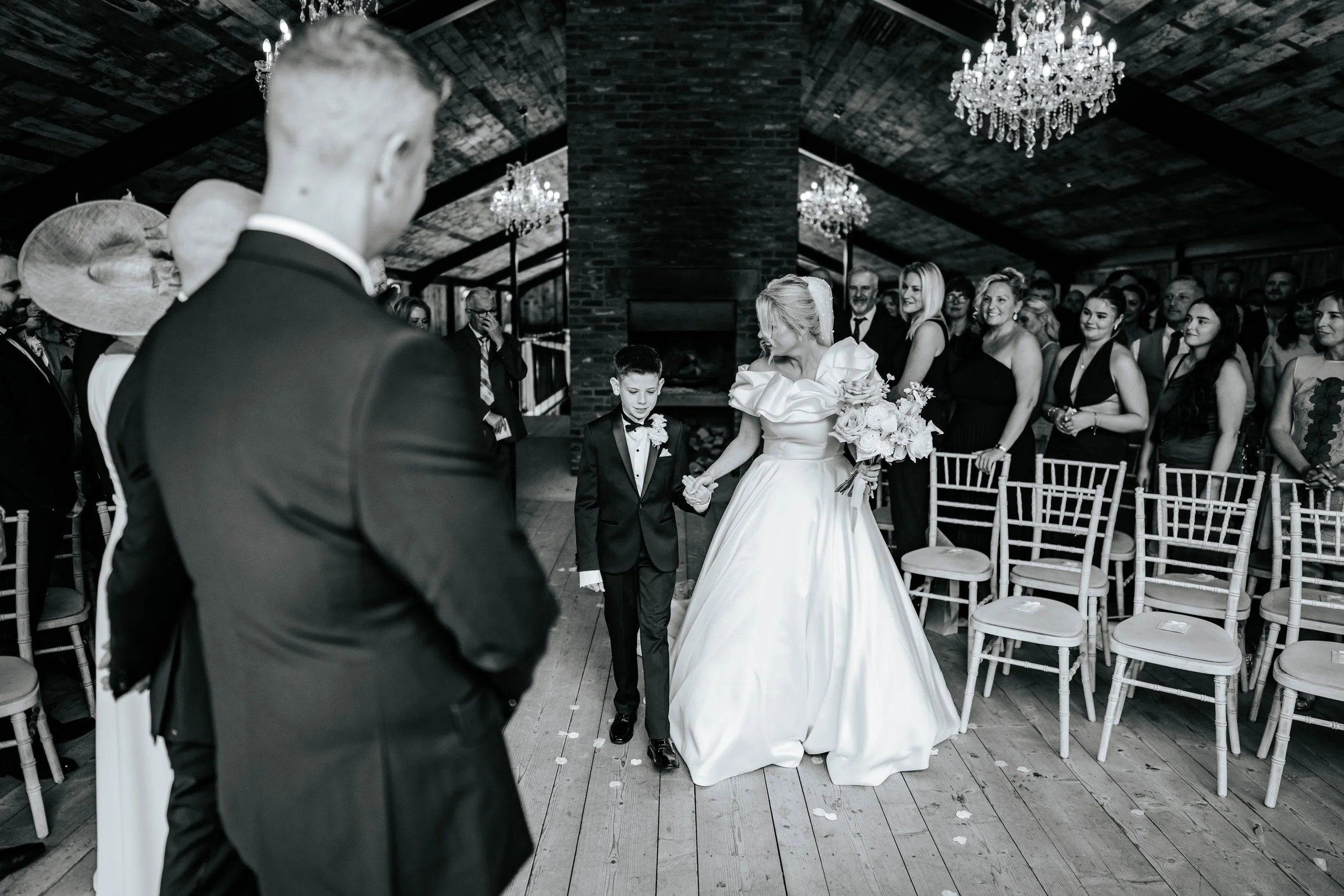 Daryl & Jamie-Emma -- Hidden River Barn-95.jpg