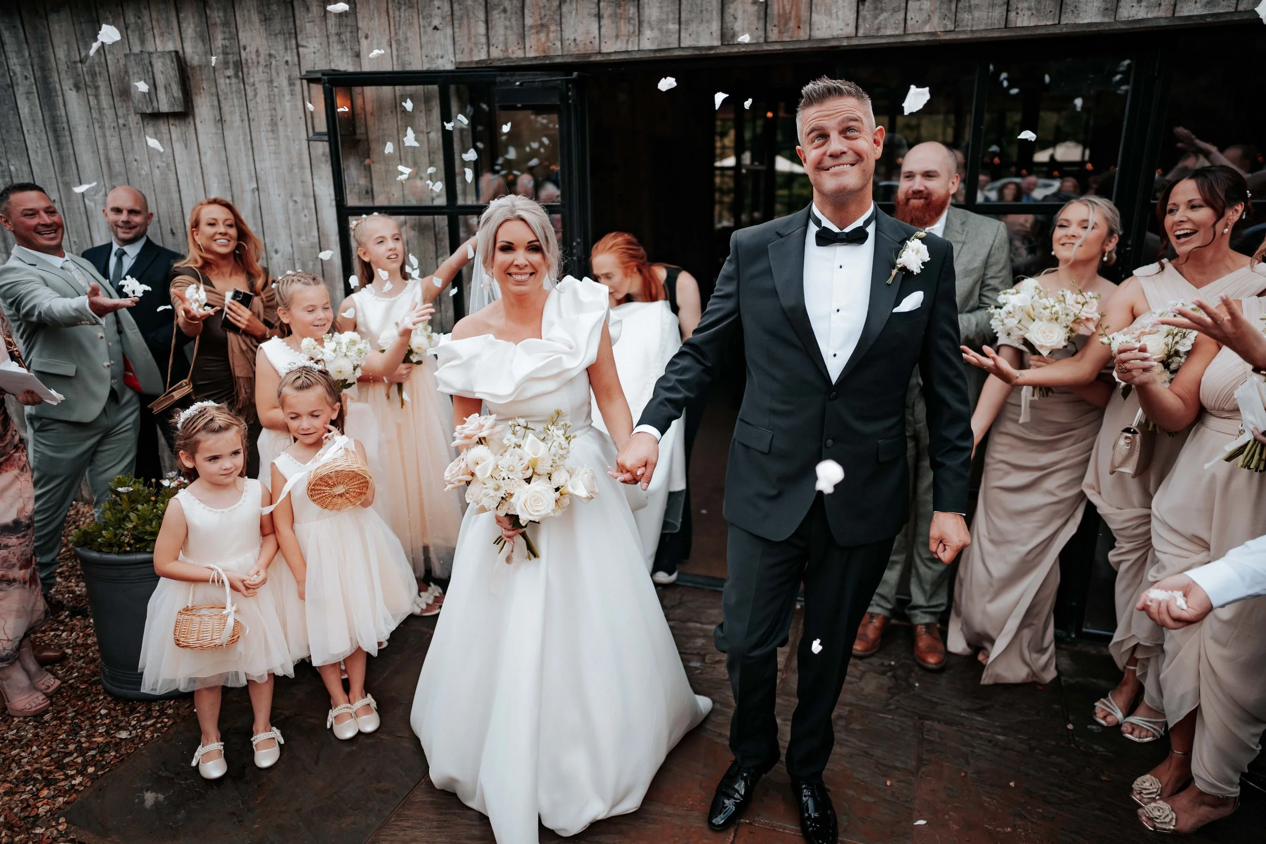 Daryl & Jamie-Emma -- Hidden River Barn-142.jpg