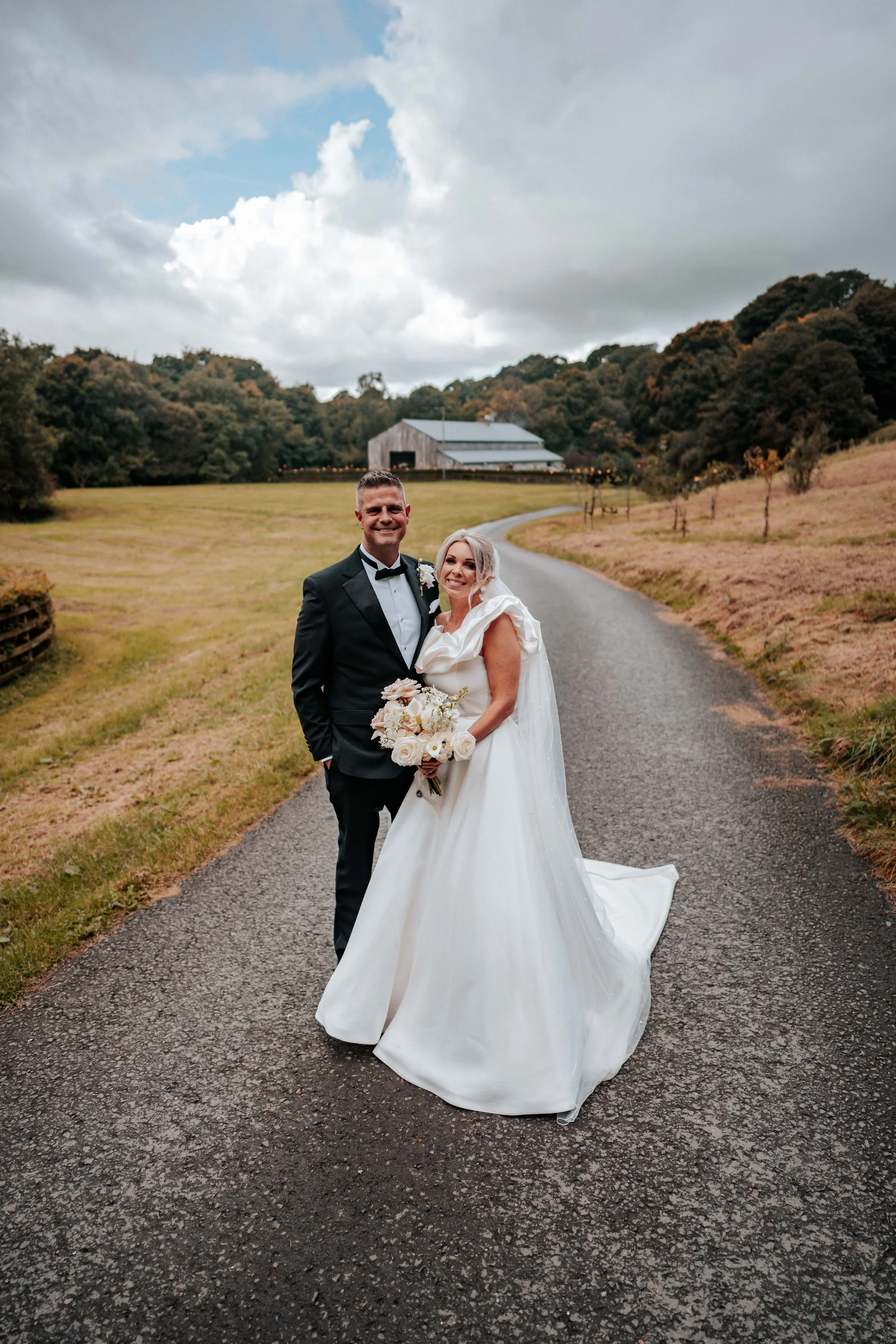 Daryl & Jamie-Emma -- Hidden River Barn-169.jpg