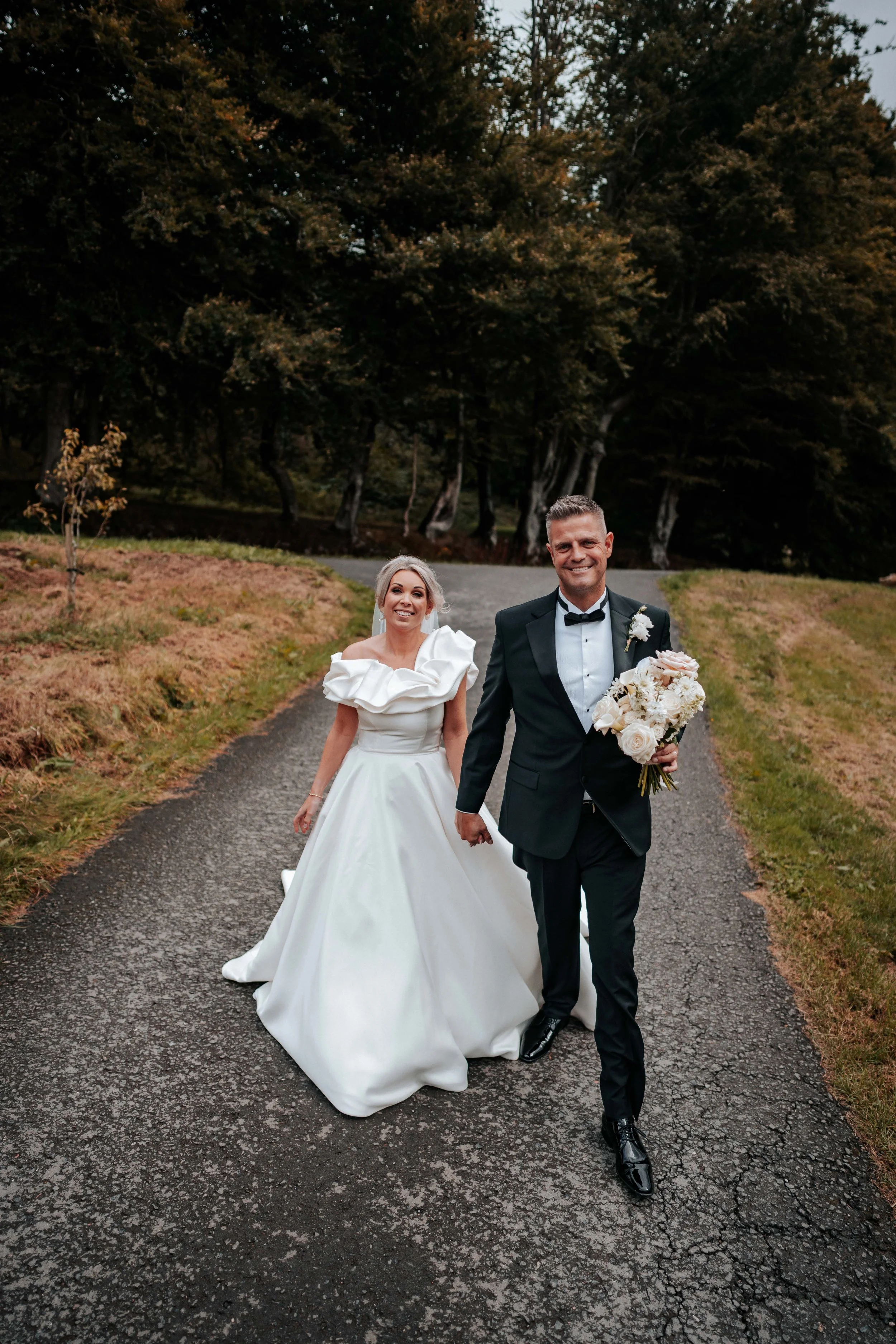 Daryl & Jamie-Emma -- Hidden River Barn-192.jpg