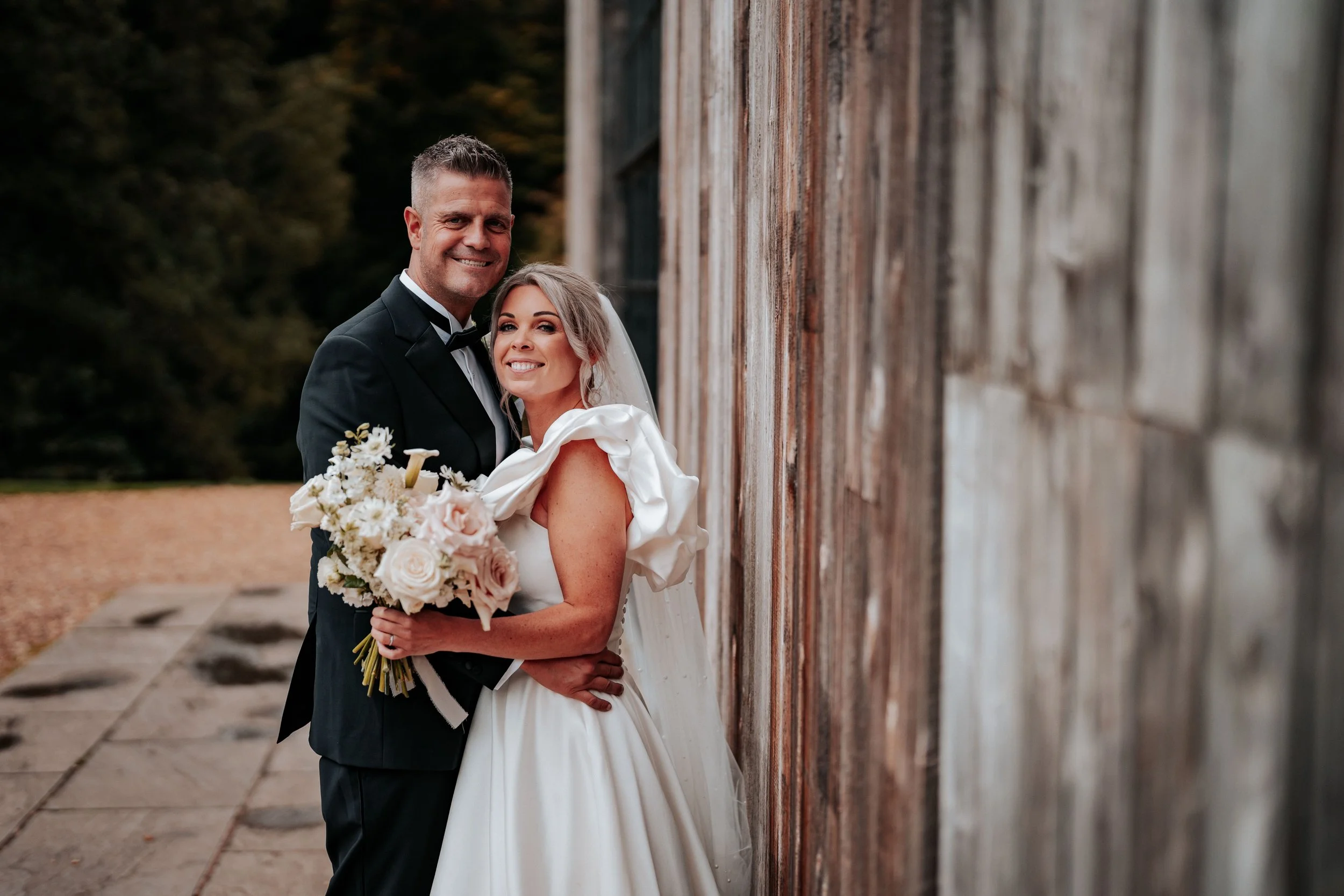 Daryl & Jamie-Emma -- Hidden River Barn-198.jpg