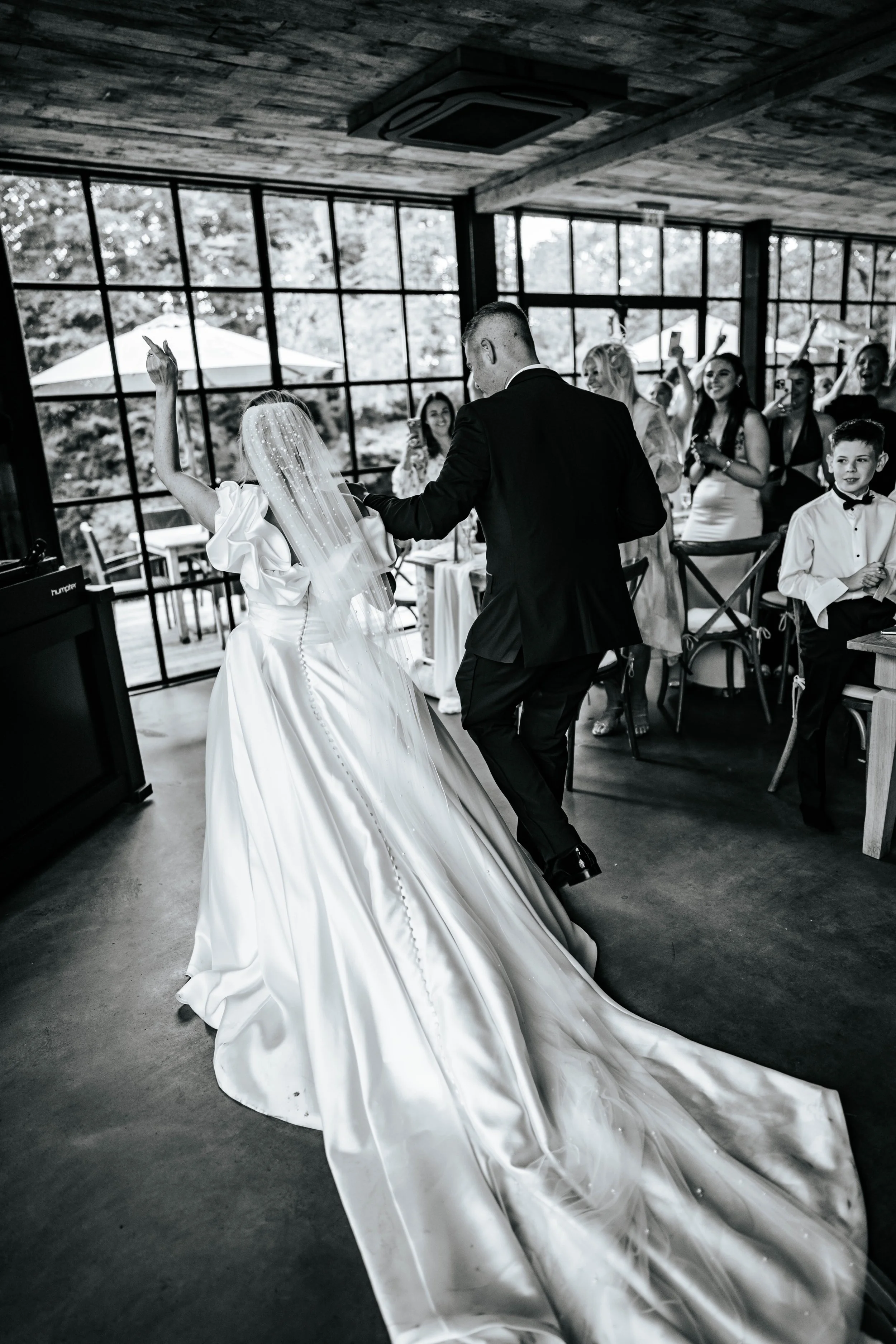 Daryl & Jamie-Emma -- Hidden River Barn-223.jpg