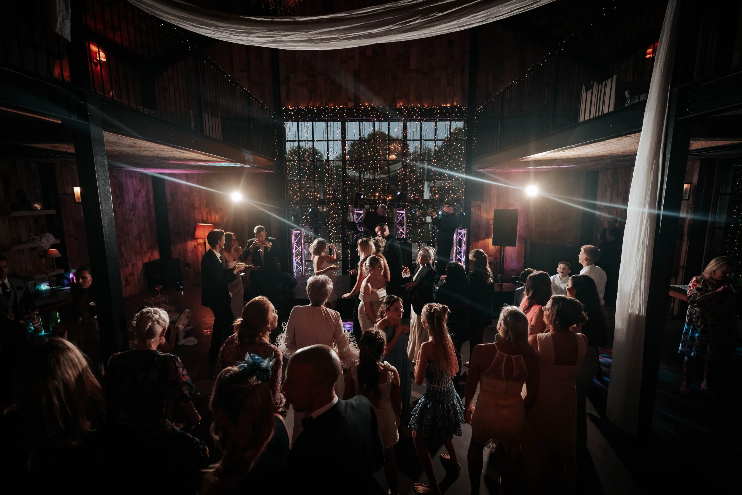 Daryl & Jamie-Emma -- Hidden River Barn-285.jpg