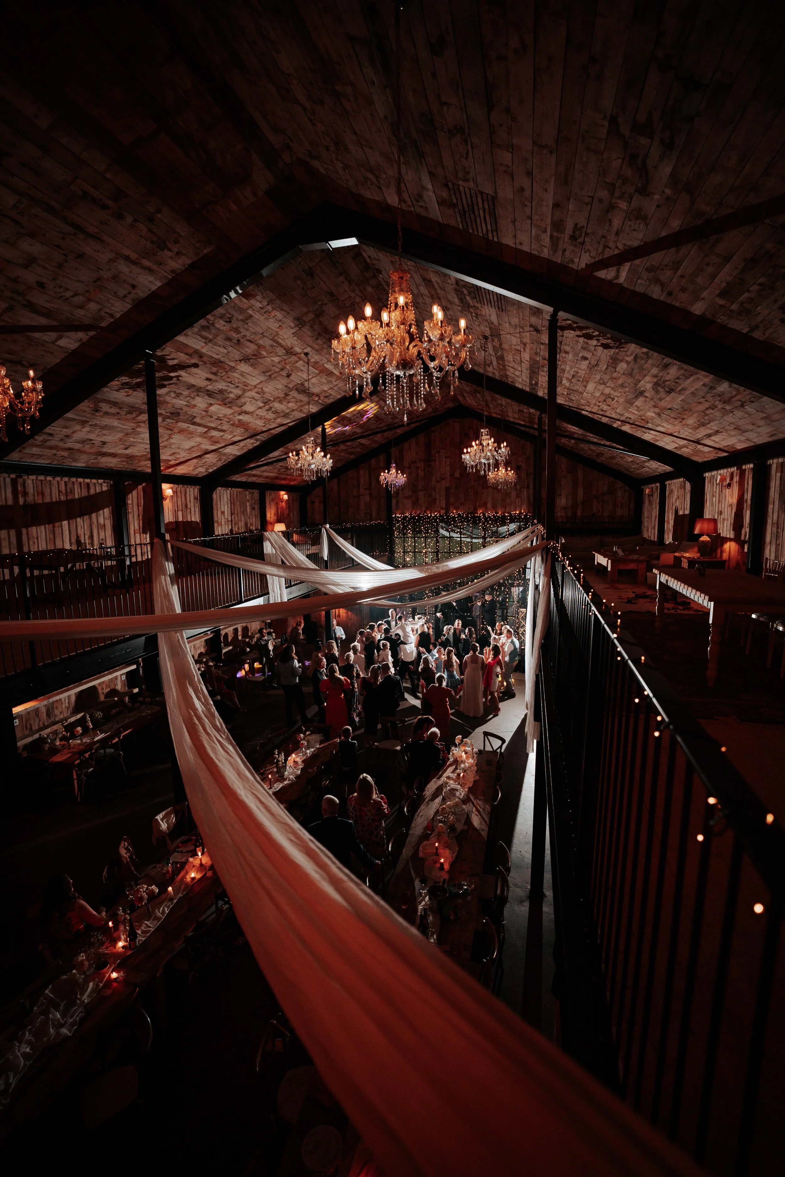 Daryl & Jamie-Emma -- Hidden River Barn-287.jpg