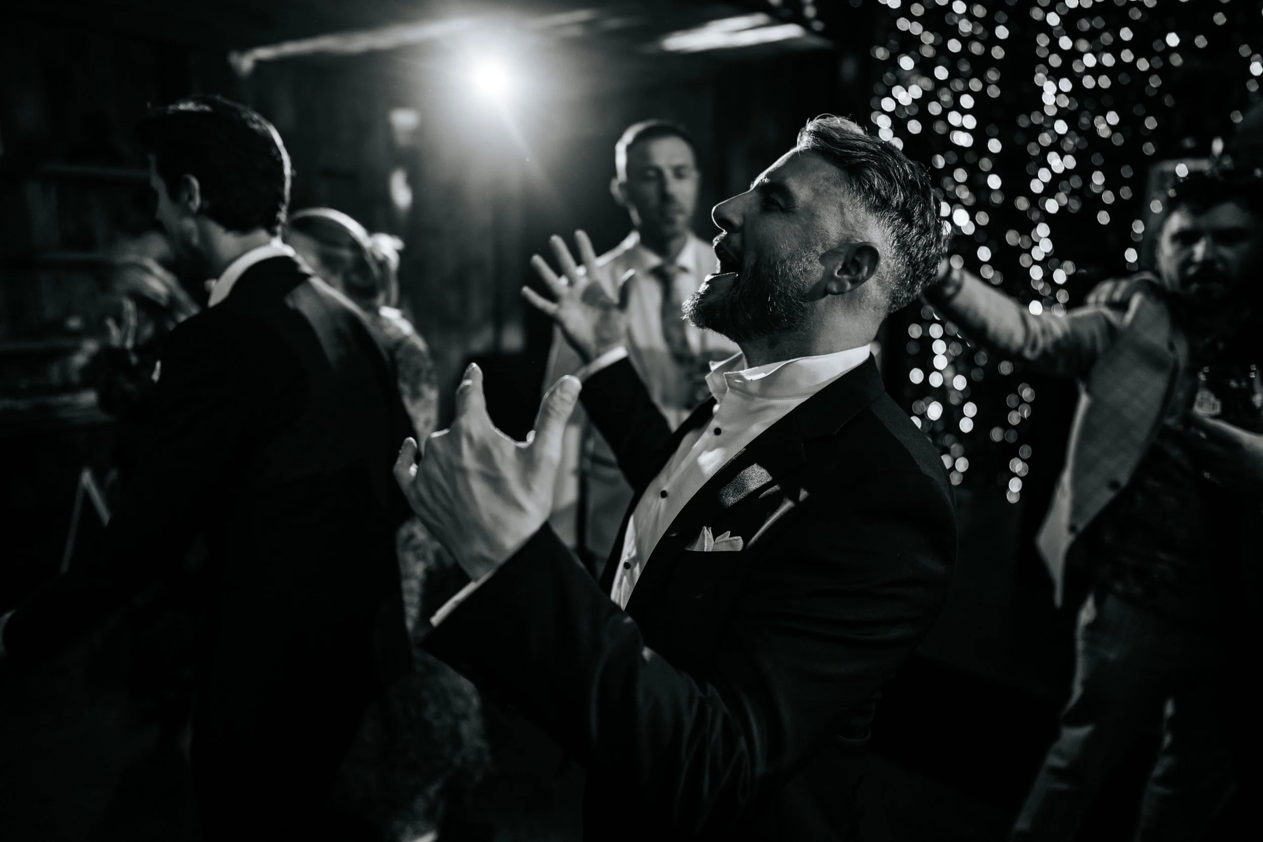Daryl & Jamie-Emma -- Hidden River Barn-311.jpg
