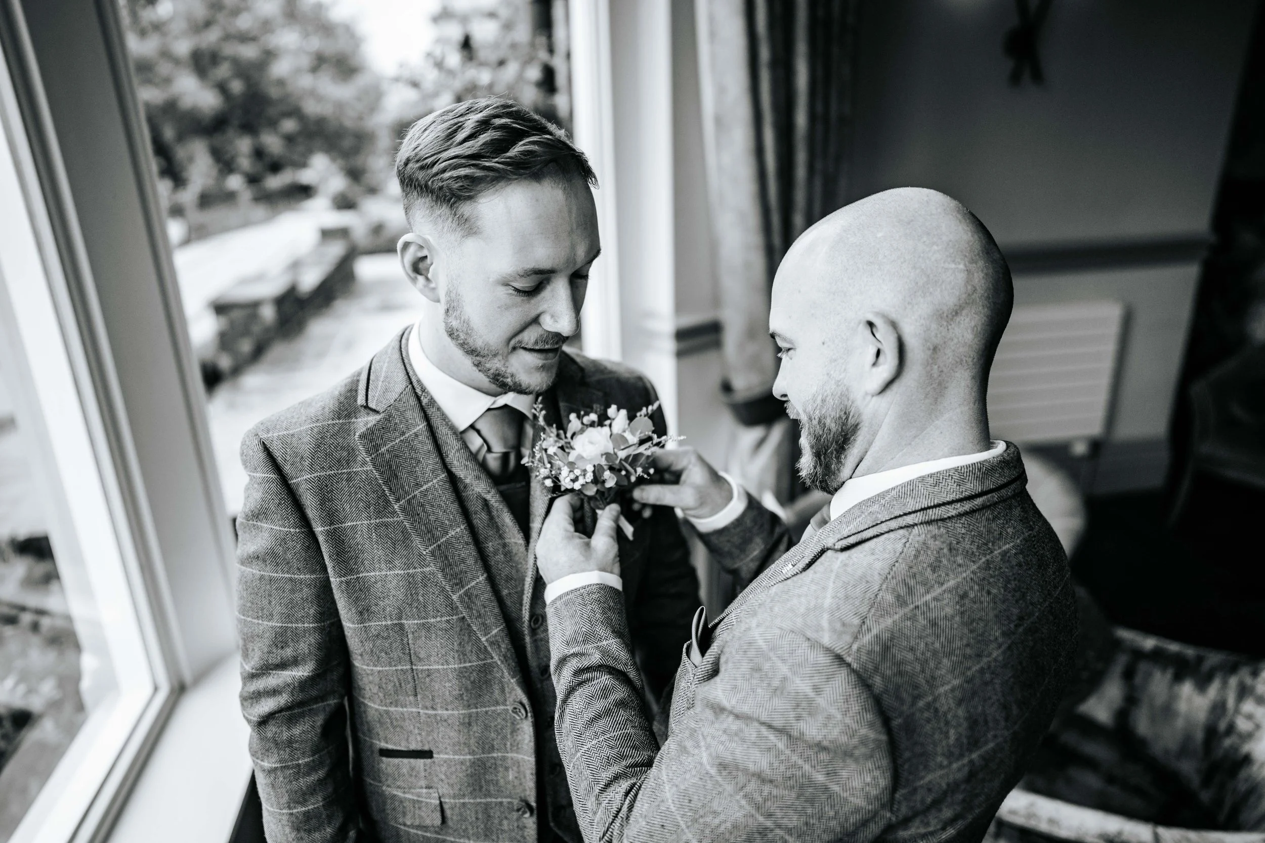 Declan & Nicole -- Inn On The Lake-41.jpg