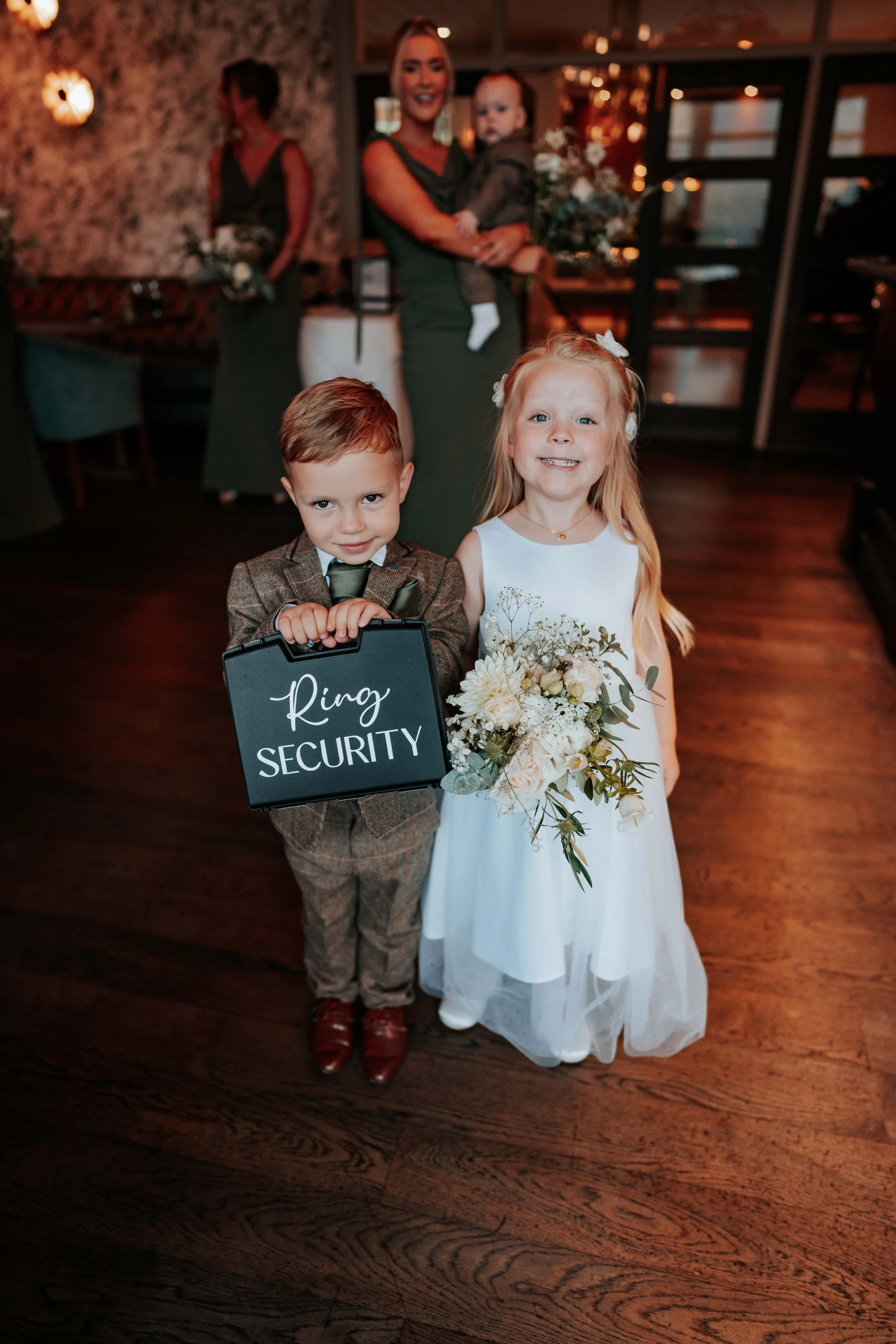 Declan & Nicole -- Inn On The Lake-105.jpg