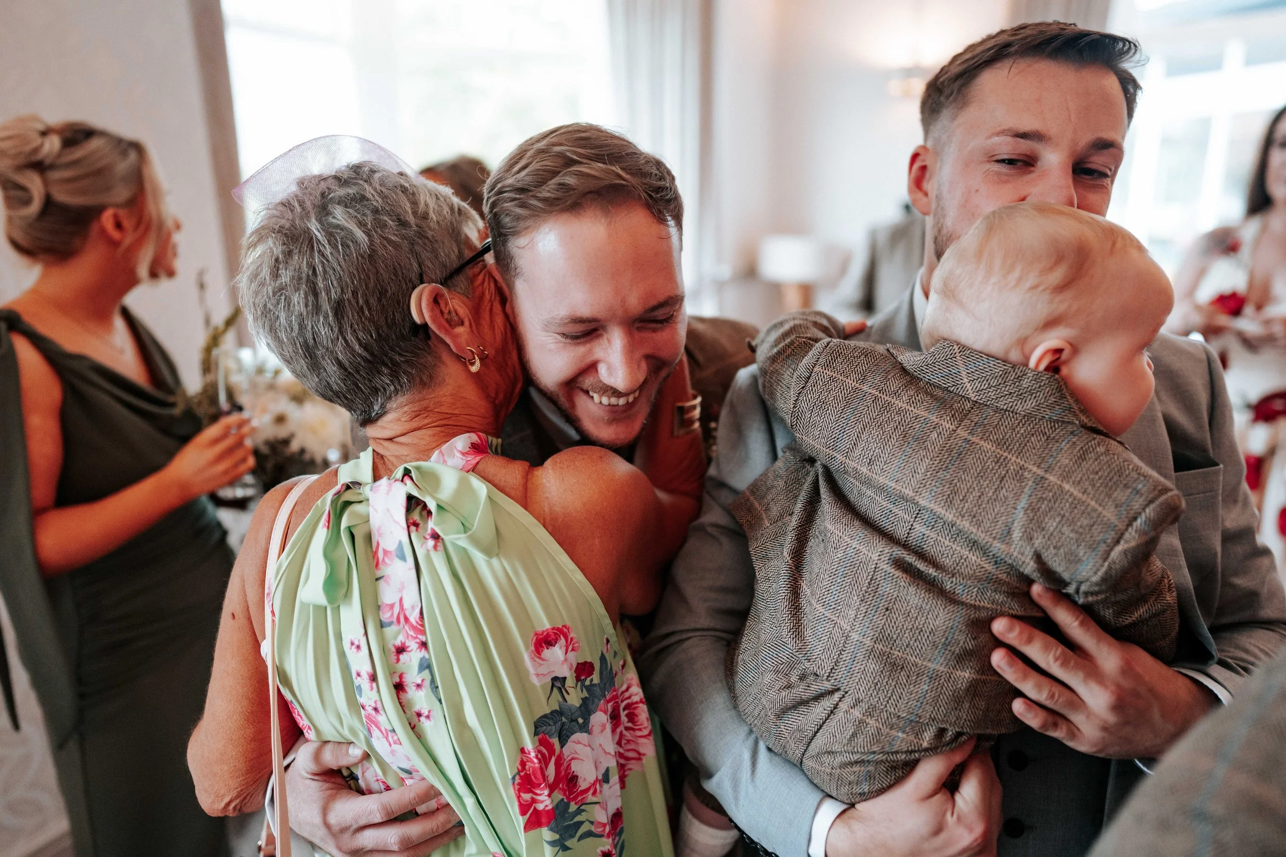 Declan & Nicole -- Inn On The Lake-160.jpg