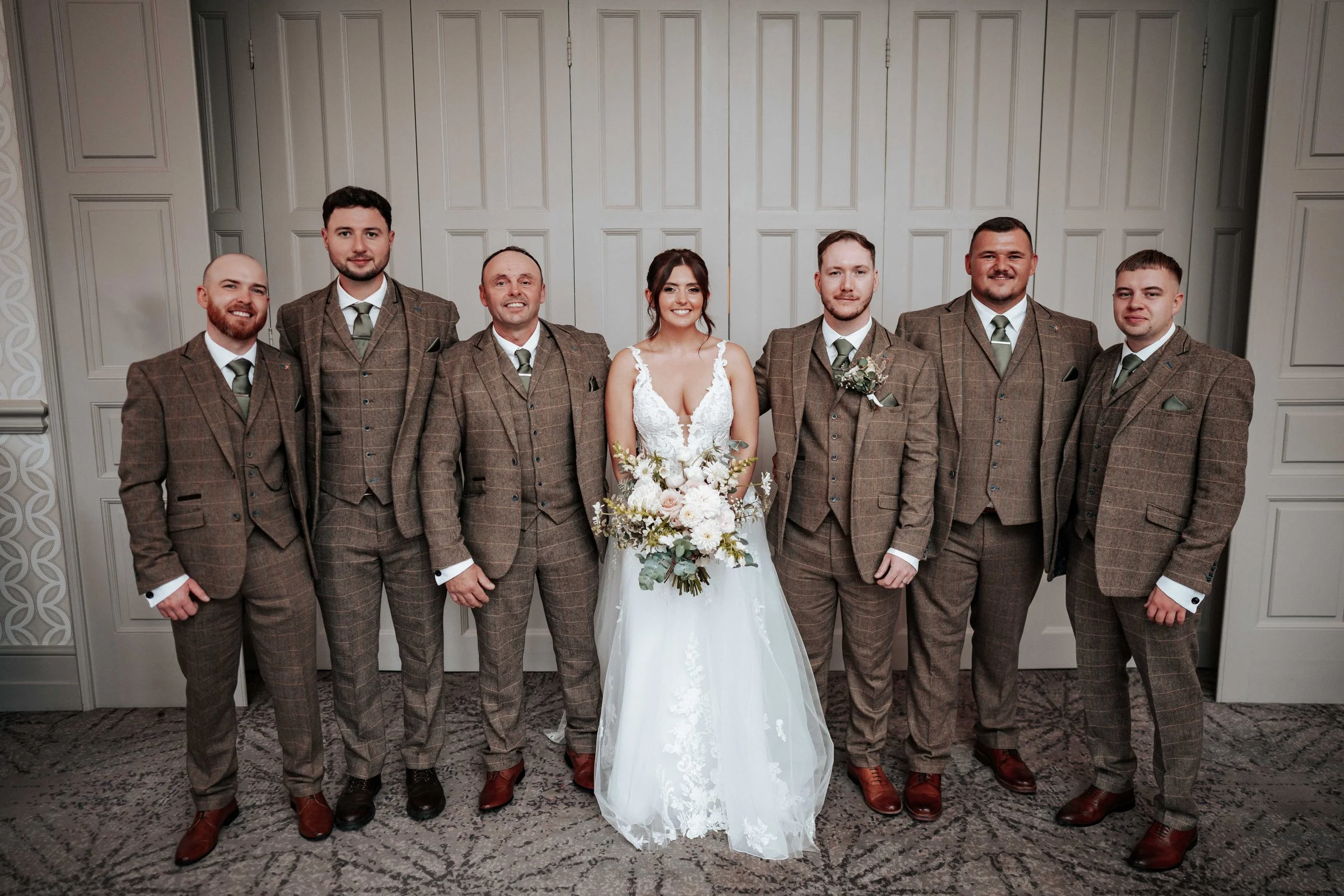 Declan & Nicole -- Inn On The Lake-183.jpg