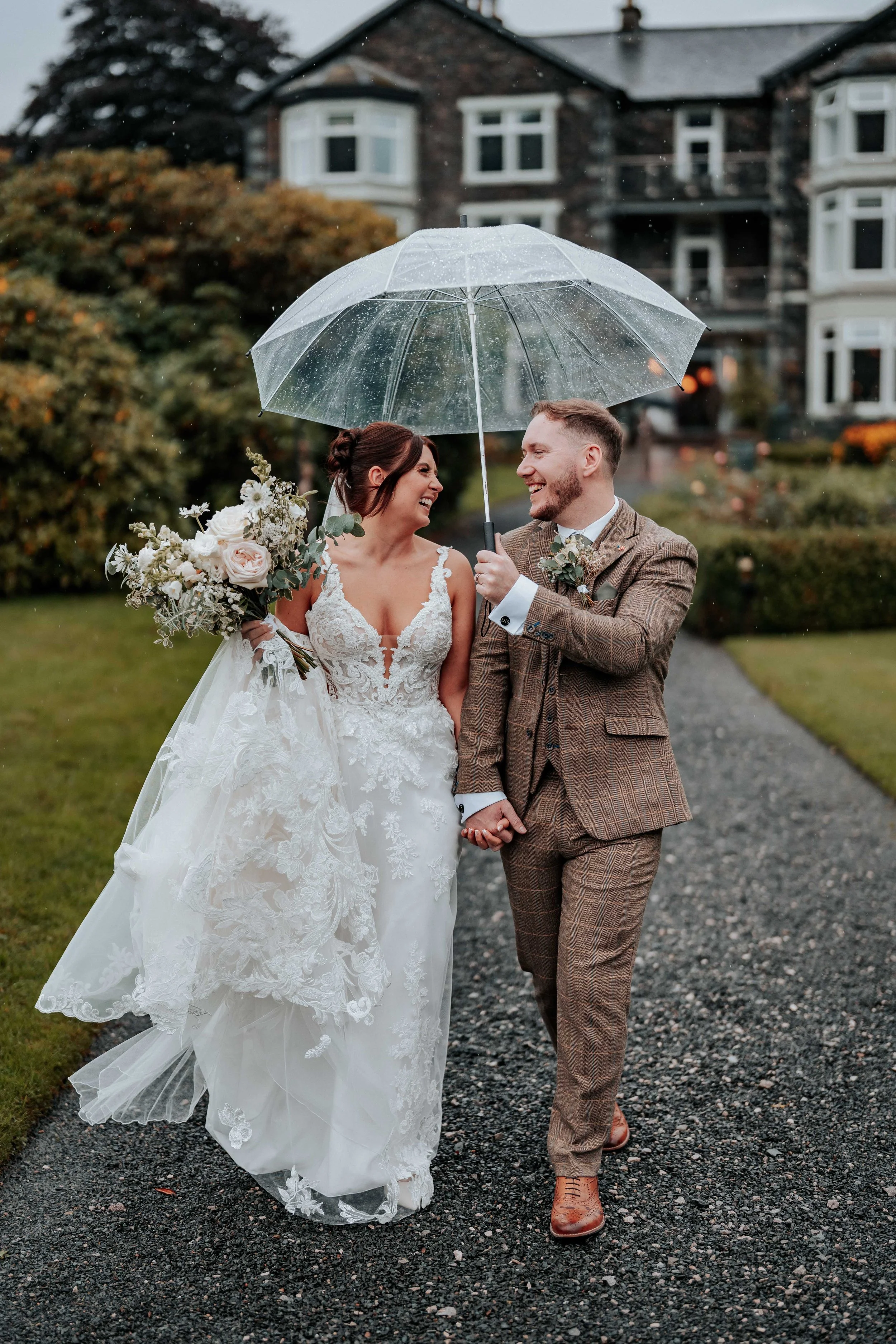 Declan & Nicole -- Inn On The Lake-187.jpg