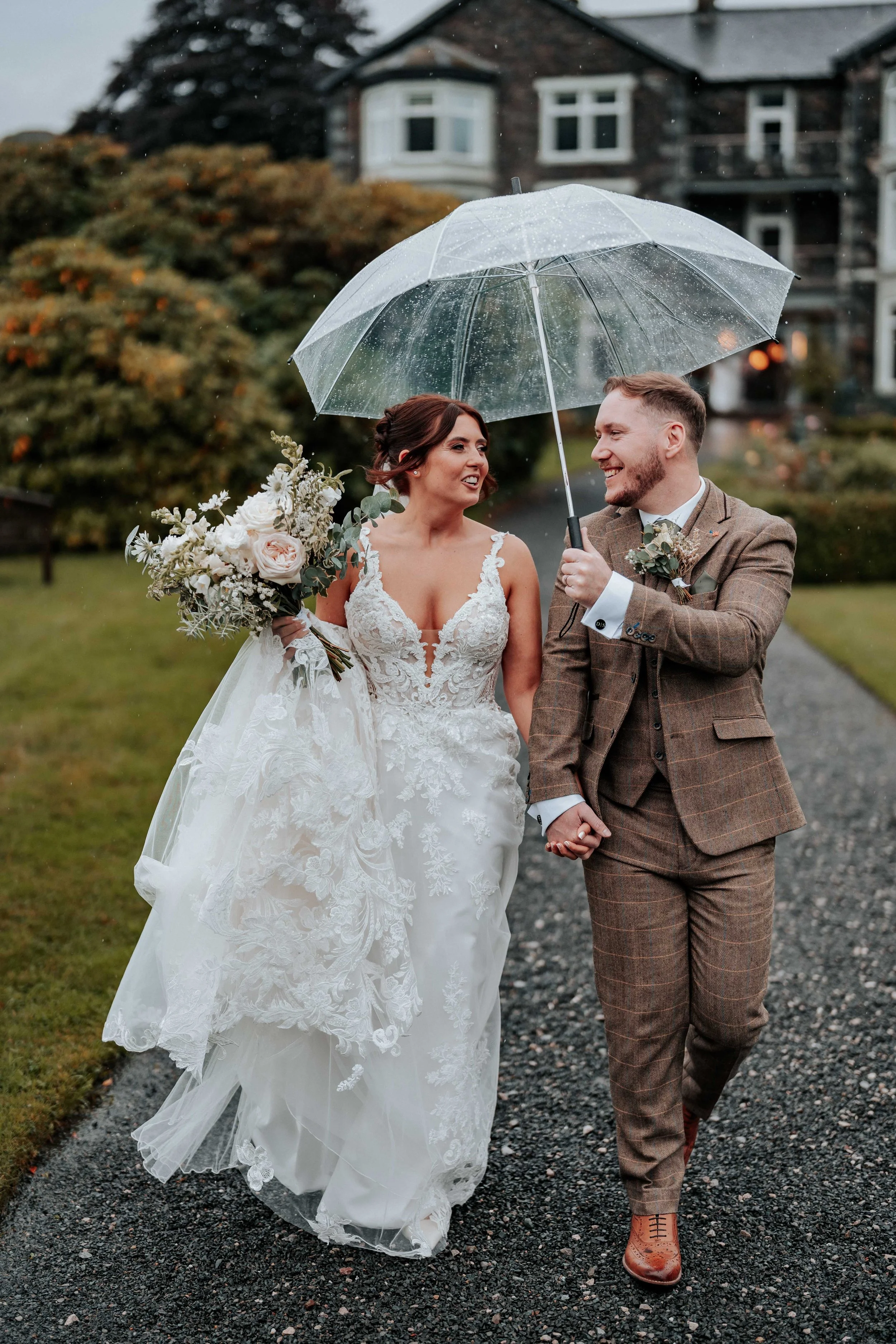 Declan & Nicole -- Inn On The Lake-189.jpg