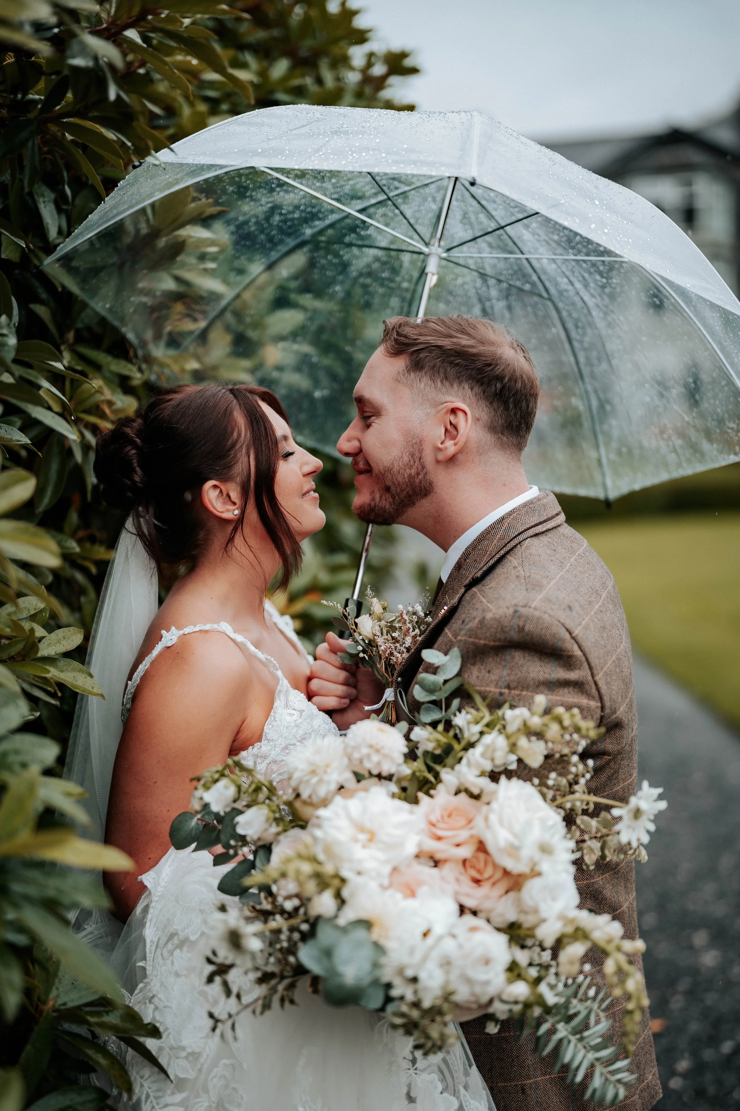 Declan & Nicole -- Inn On The Lake-192.jpg