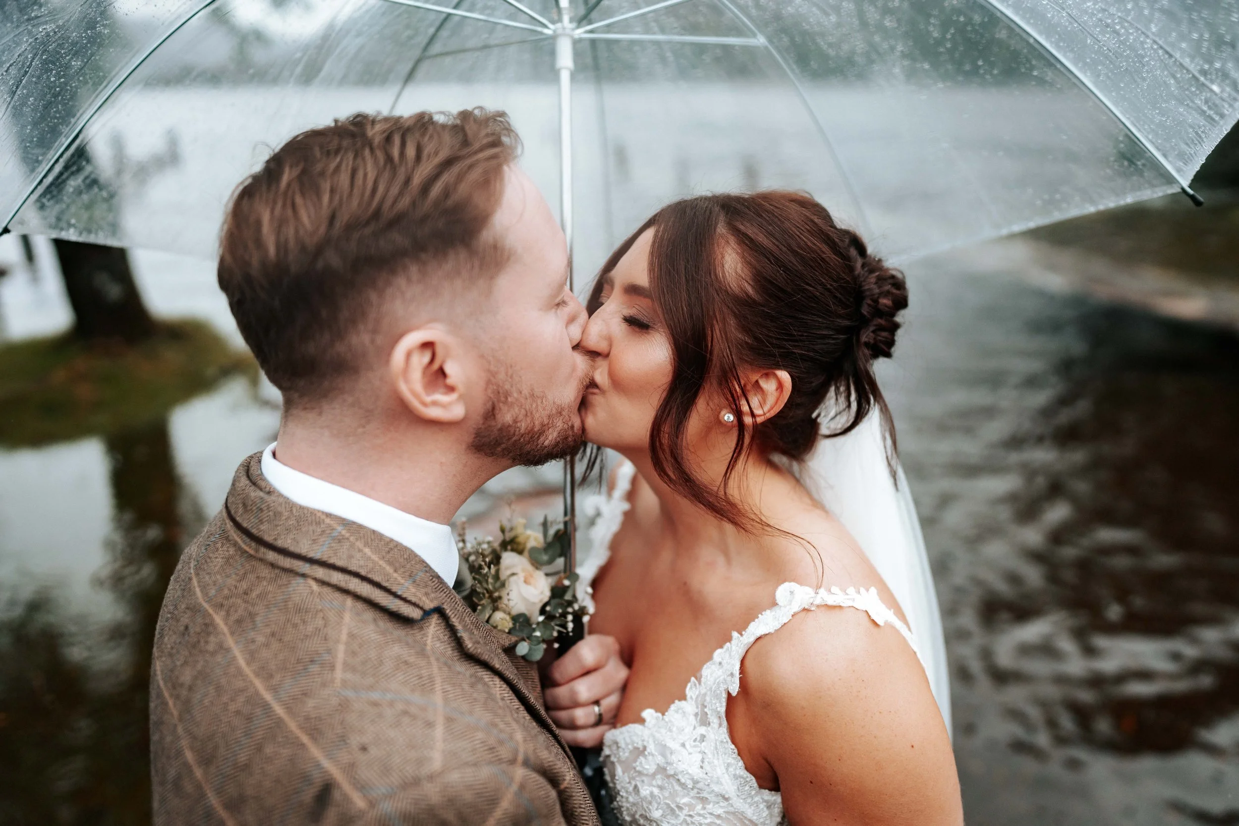 Declan & Nicole -- Inn On The Lake-206.jpg