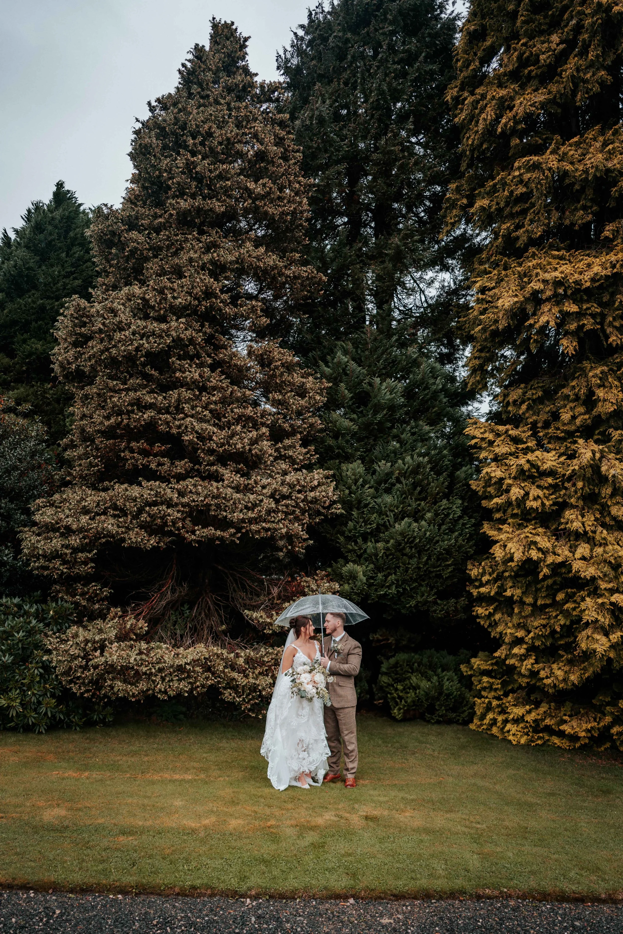 Declan & Nicole -- Inn On The Lake-219.jpg