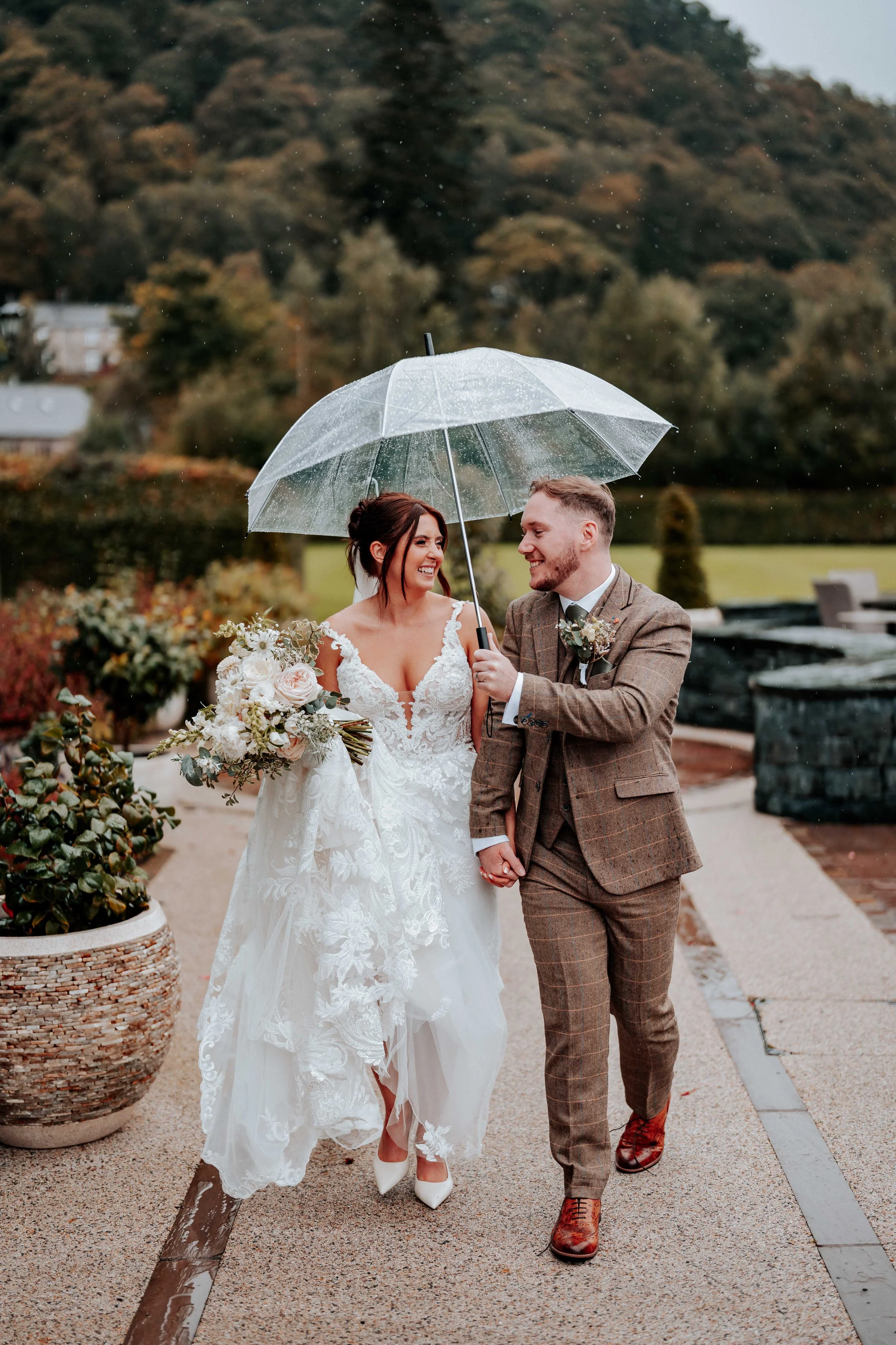 Declan & Nicole -- Inn On The Lake-225.jpg