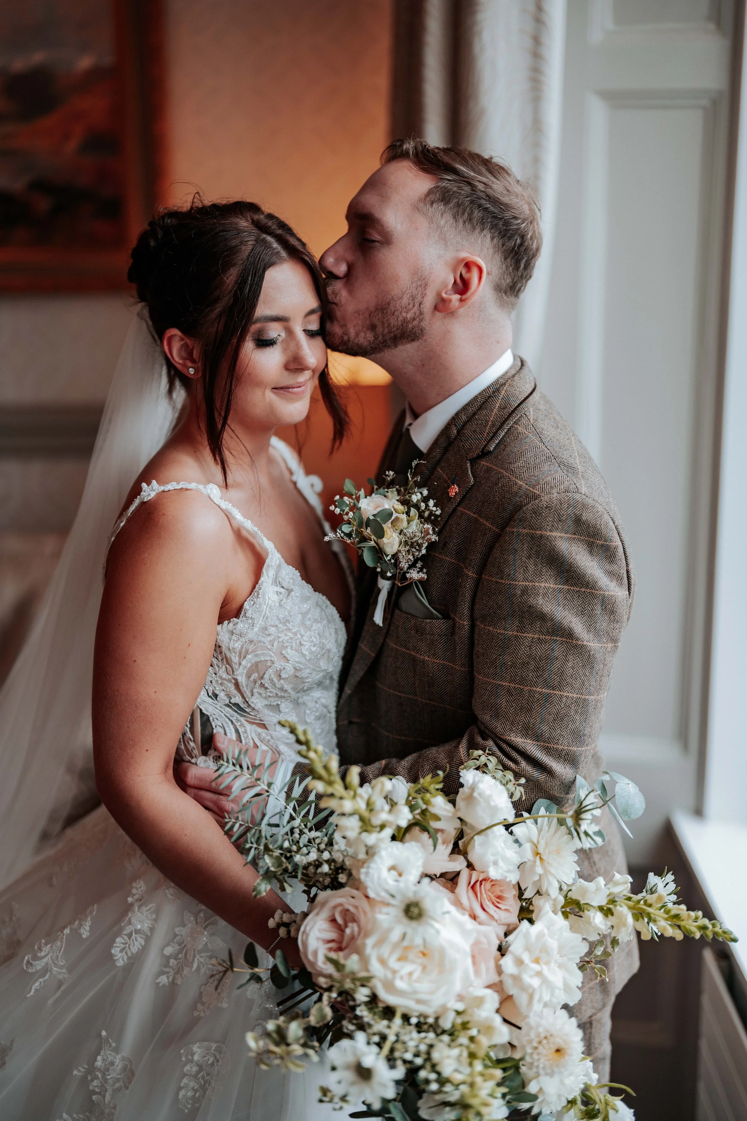 Declan & Nicole -- Inn On The Lake-235.jpg