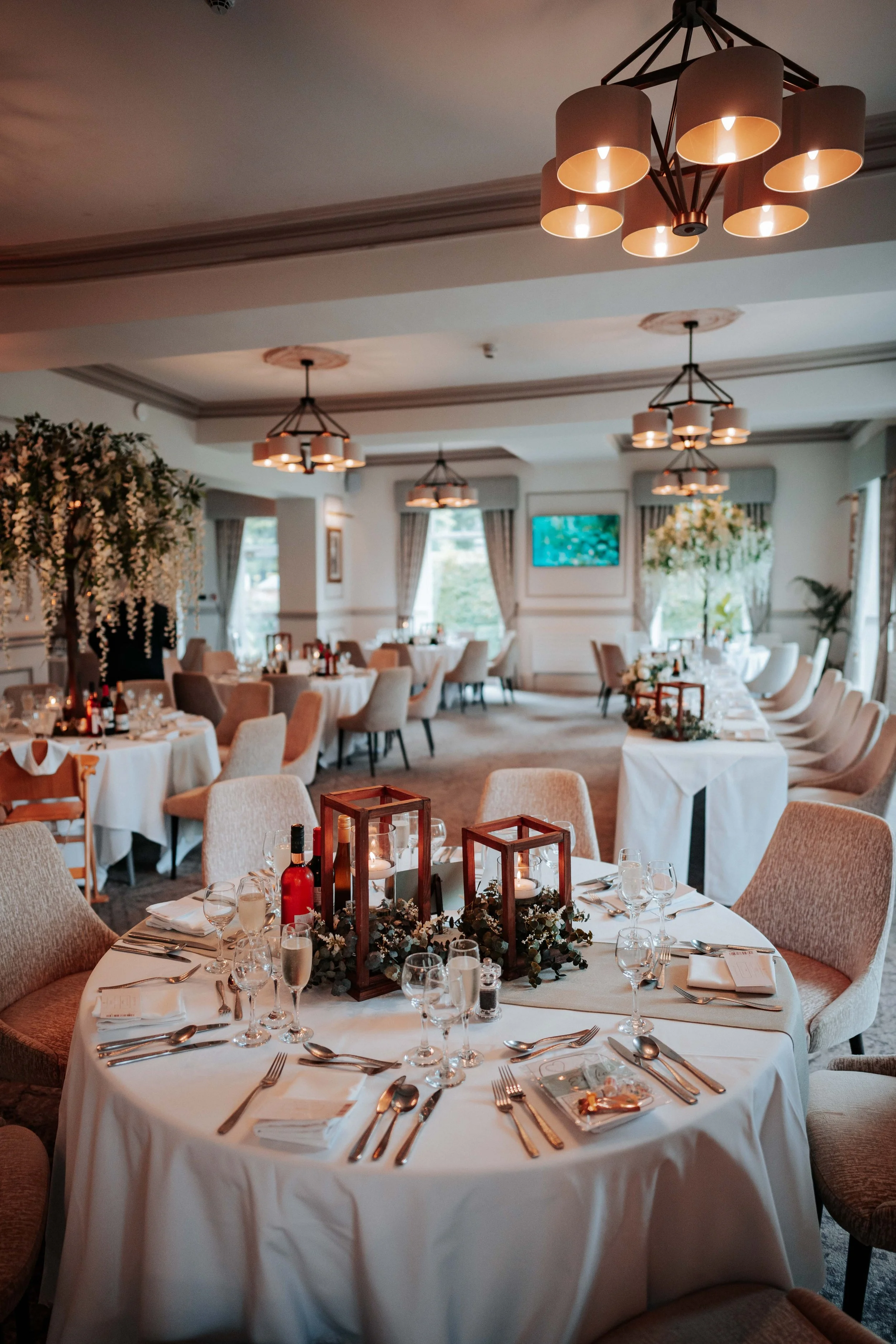 Declan & Nicole -- Inn On The Lake-246.jpg
