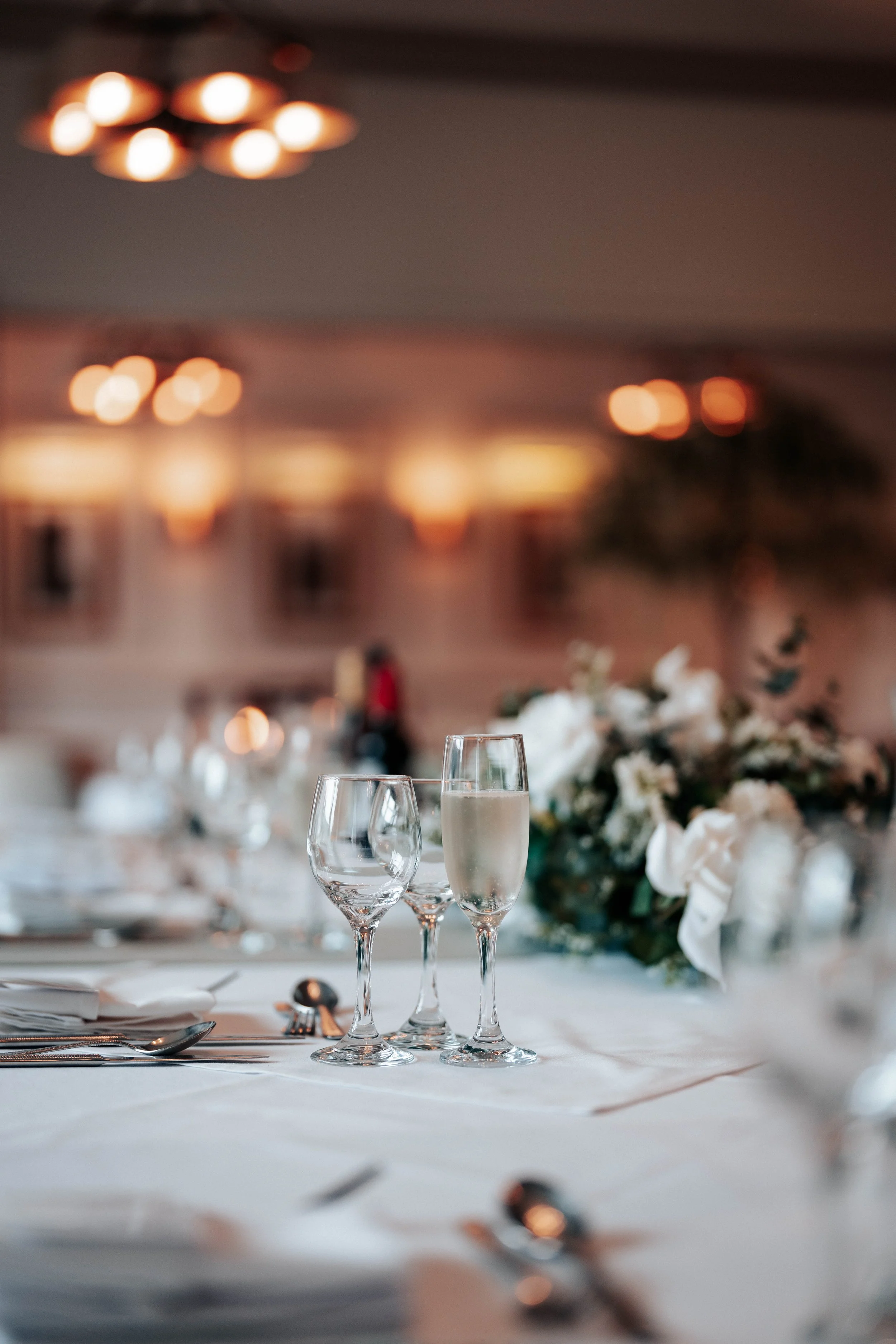 Declan & Nicole -- Inn On The Lake-249.jpg