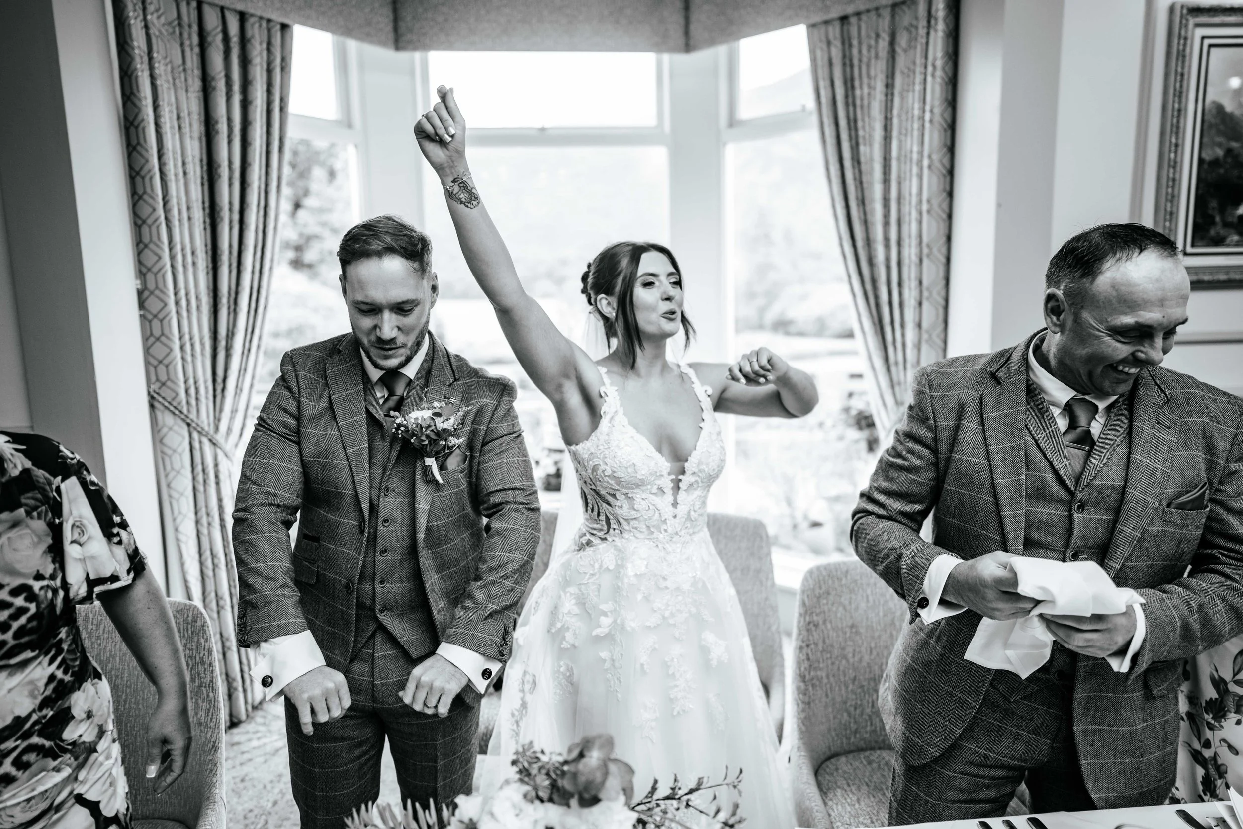 Declan & Nicole -- Inn On The Lake-256.jpg