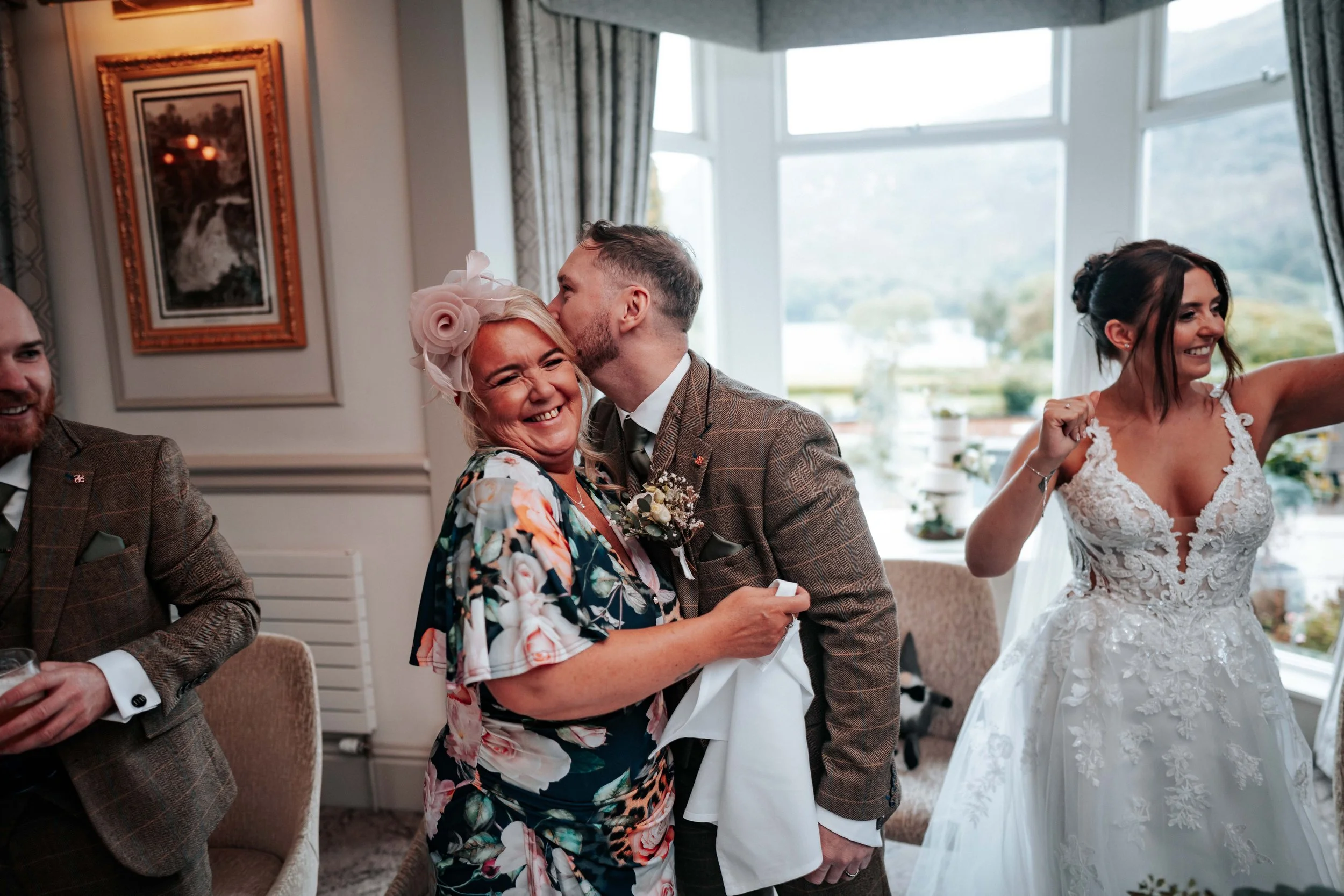 Declan & Nicole -- Inn On The Lake-257.jpg