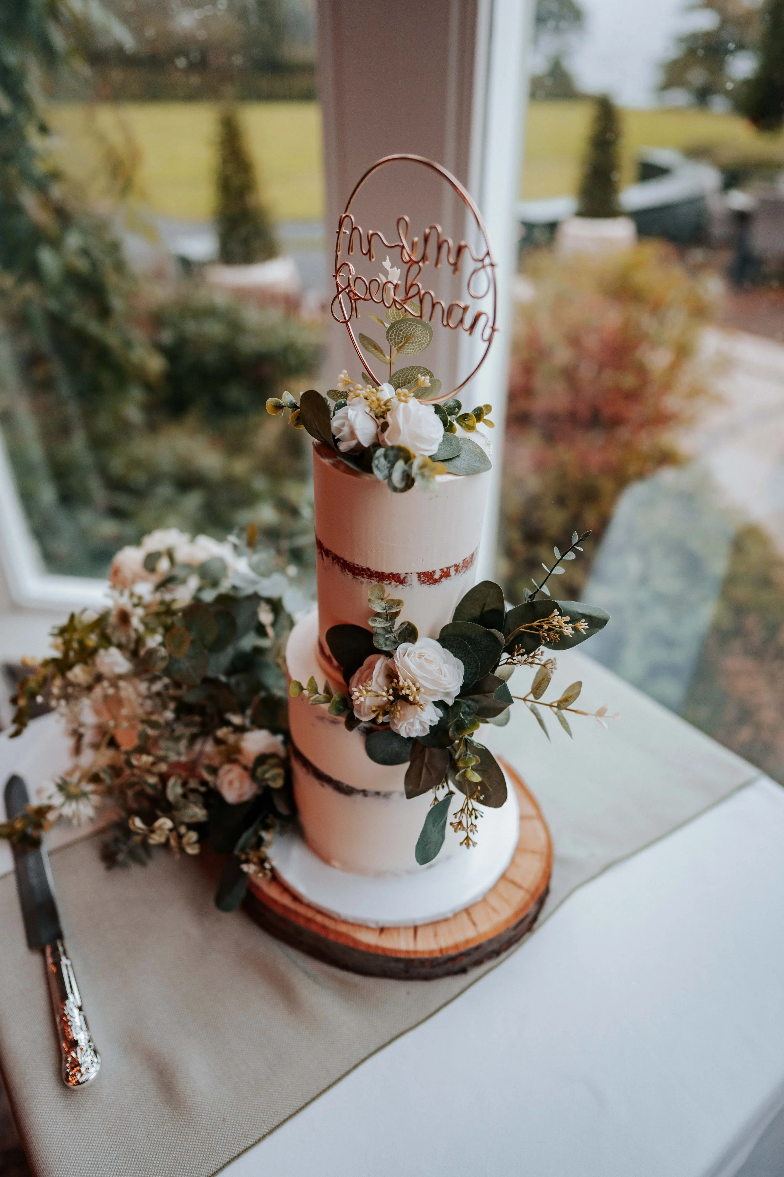 Declan & Nicole -- Inn On The Lake-260.jpg
