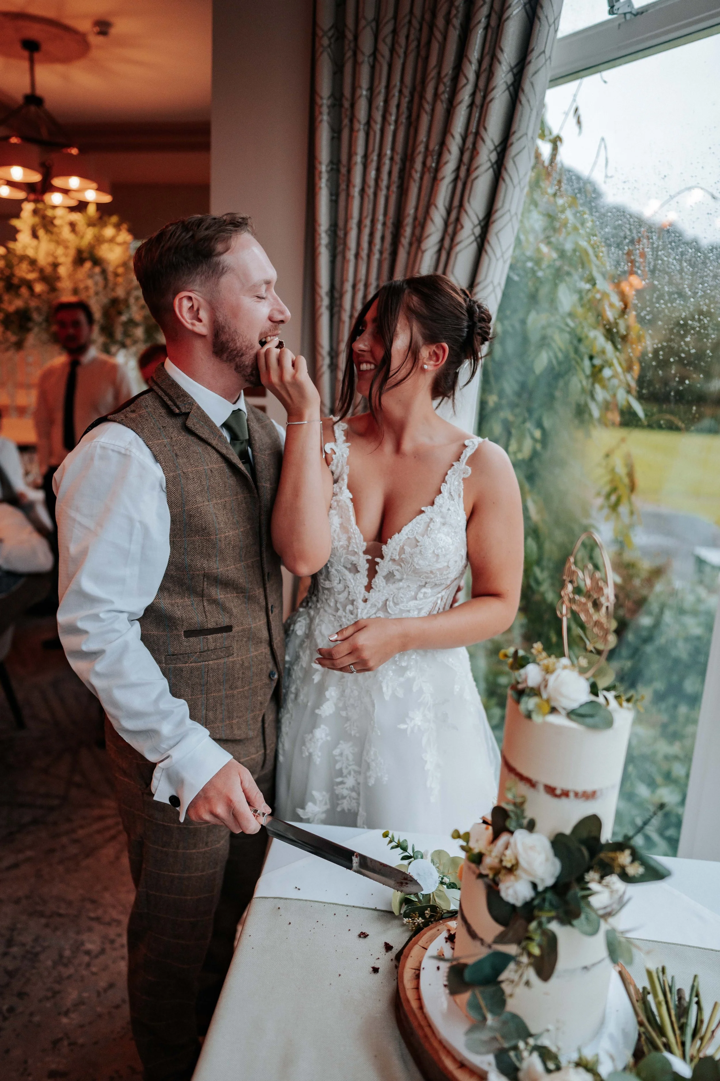Declan & Nicole -- Inn On The Lake-265.jpg
