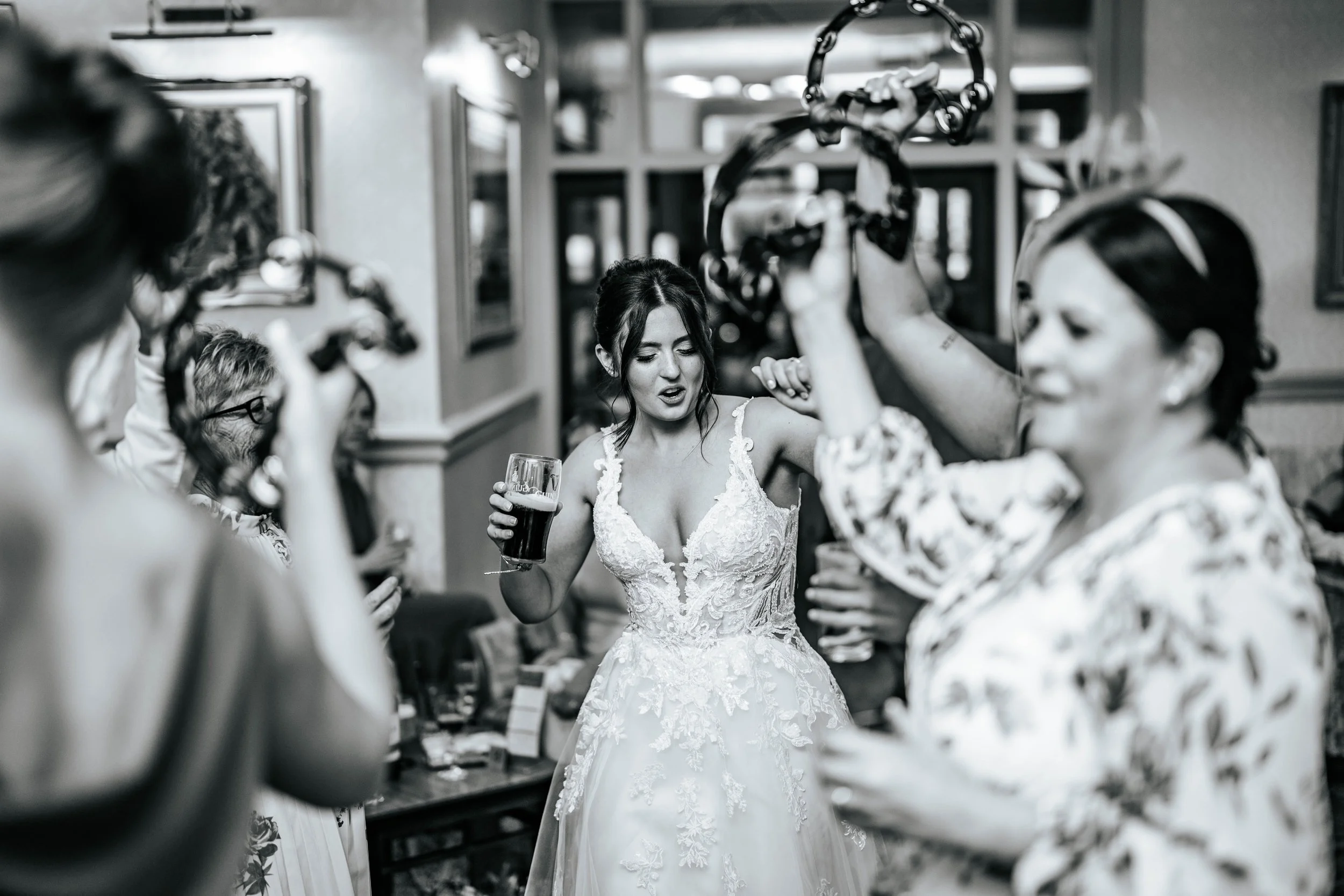 Declan & Nicole -- Inn On The Lake-276.jpg