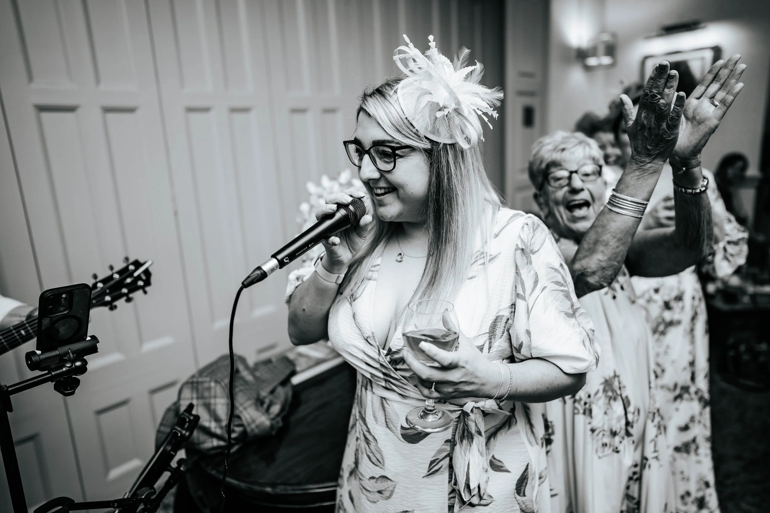 Declan & Nicole -- Inn On The Lake-283.jpg
