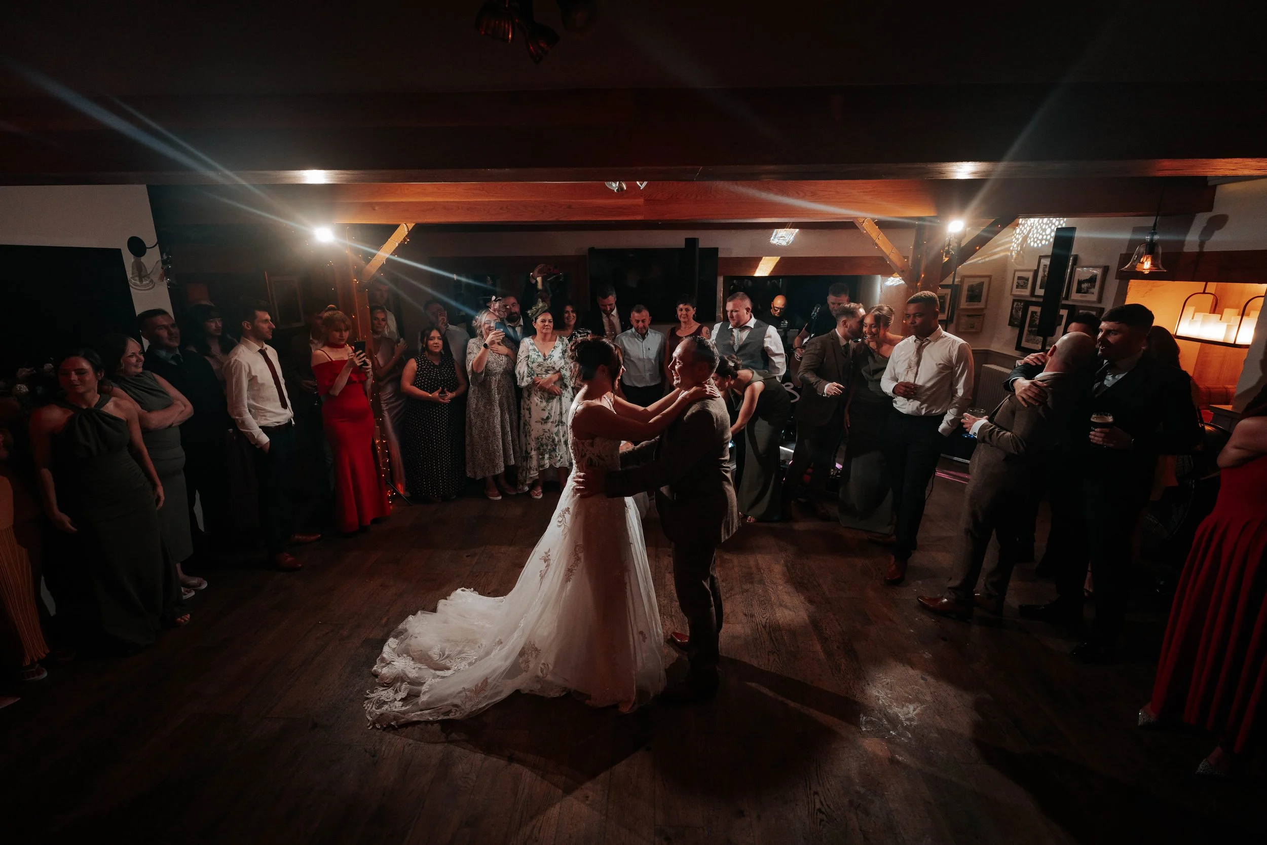 Declan & Nicole -- Inn On The Lake-335.jpg