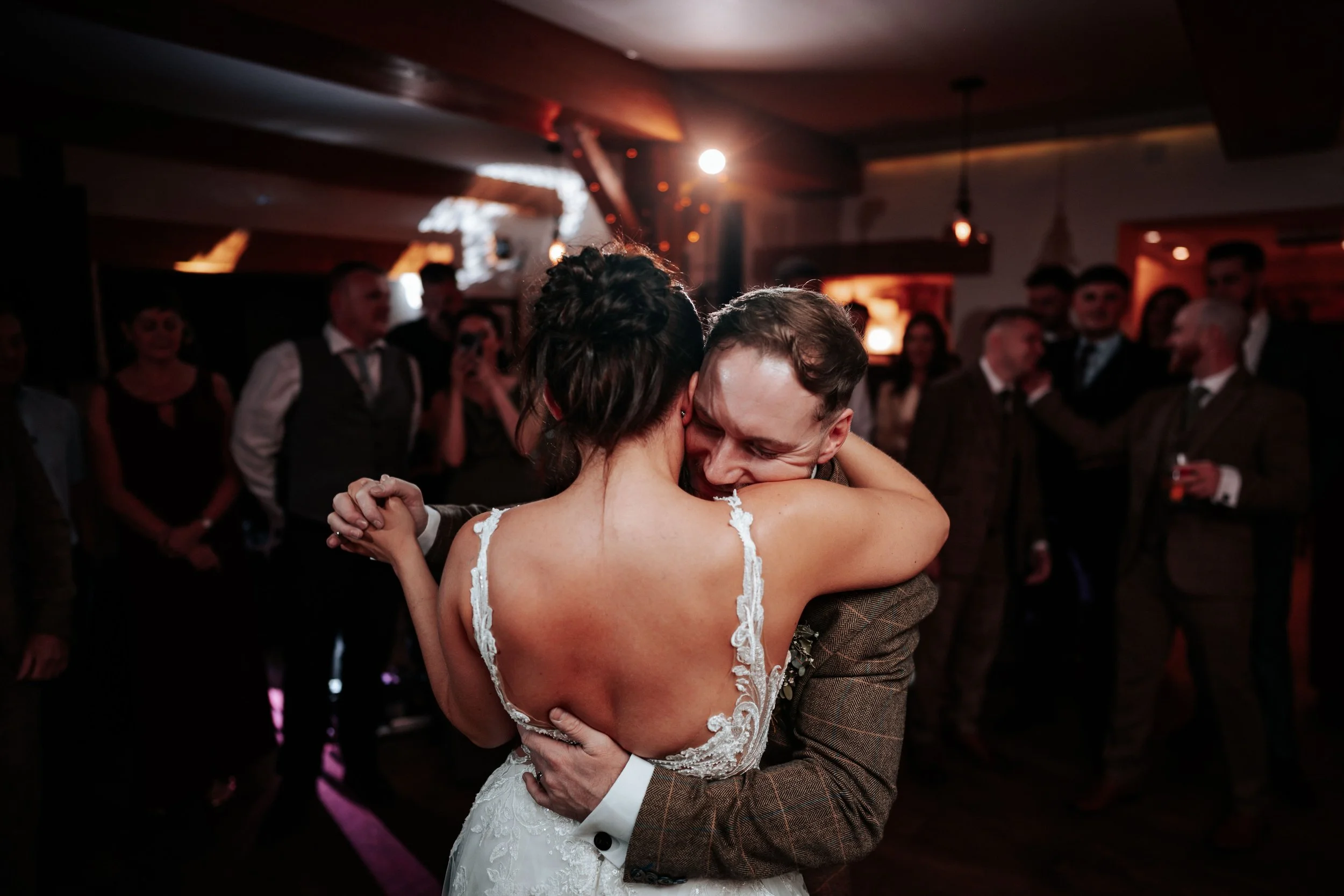 Declan & Nicole -- Inn On The Lake-342.jpg