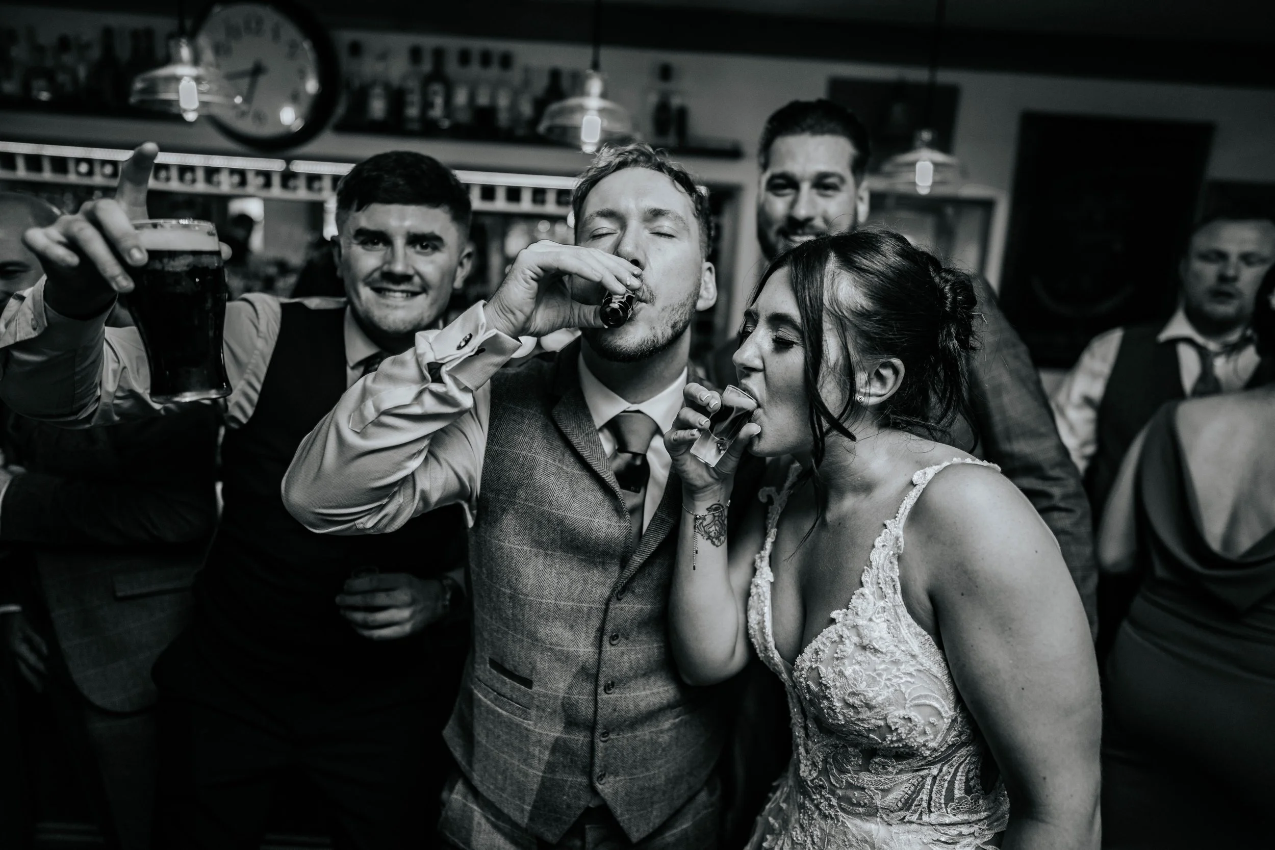 Declan & Nicole -- Inn On The Lake-374.jpg