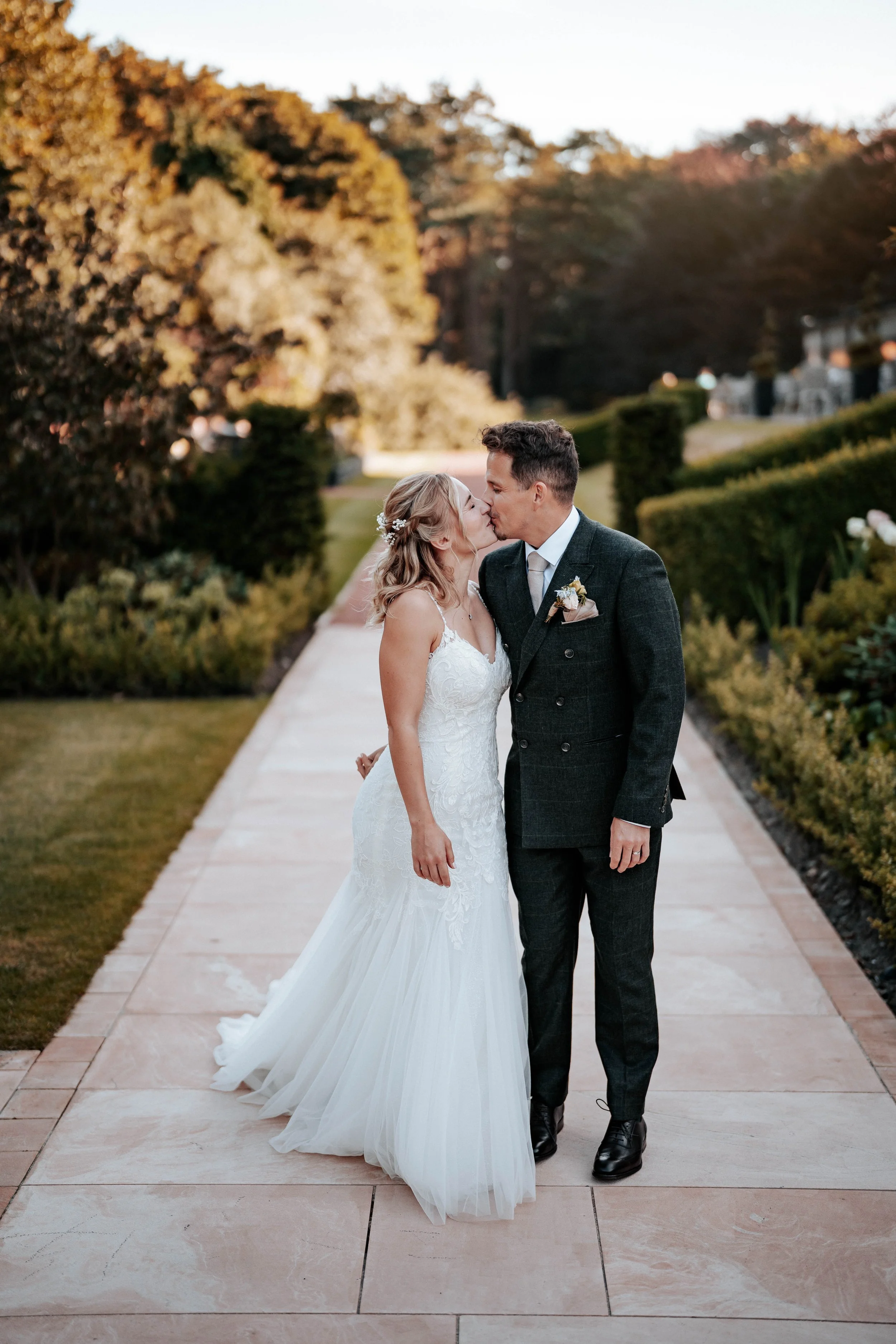 Lee & Geraldine -- Abbey House Hotel-163.jpg