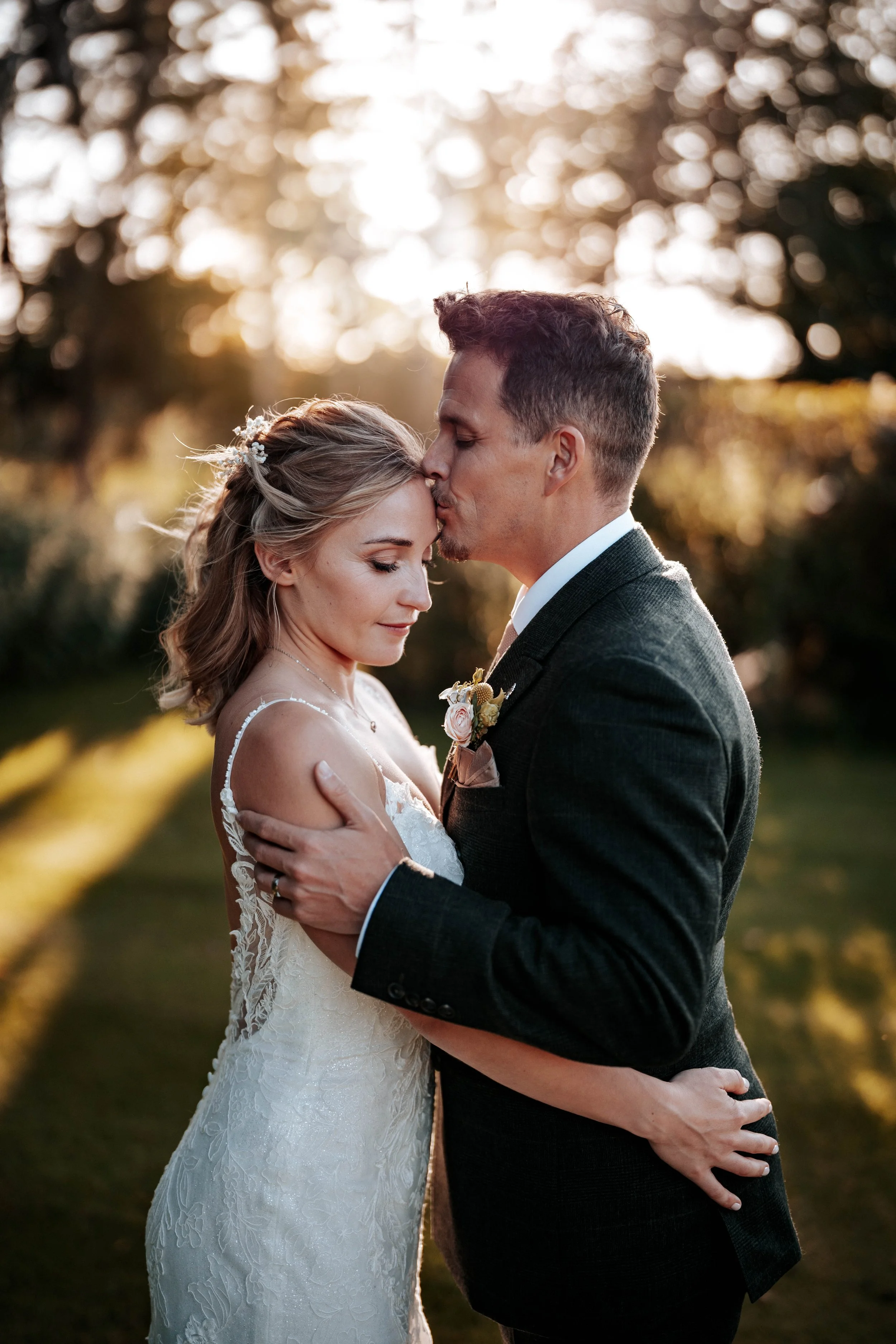 Lee & Geraldine -- Abbey House Hotel-180.jpg