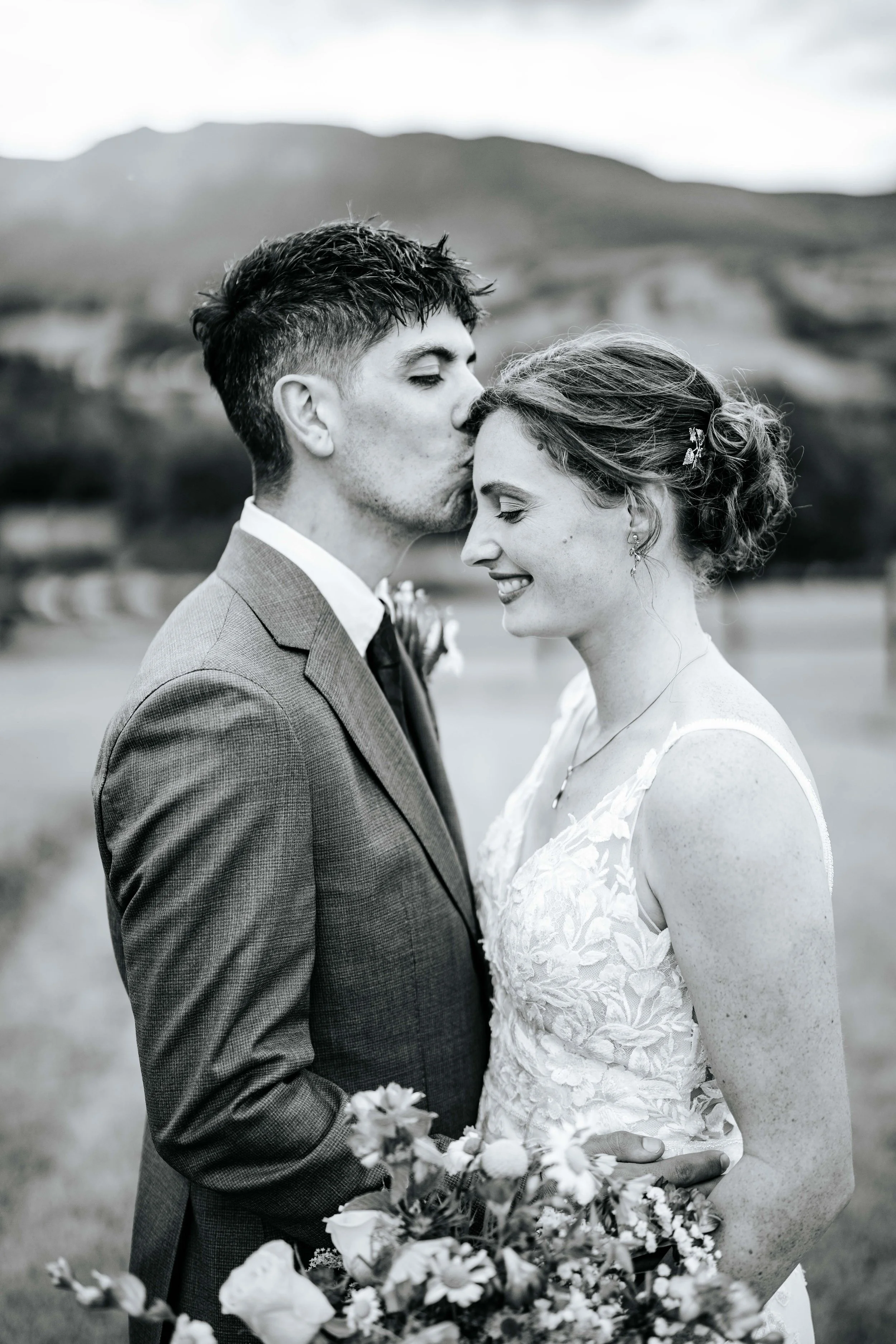Morgan & Aine -- New House Farm-130.jpg