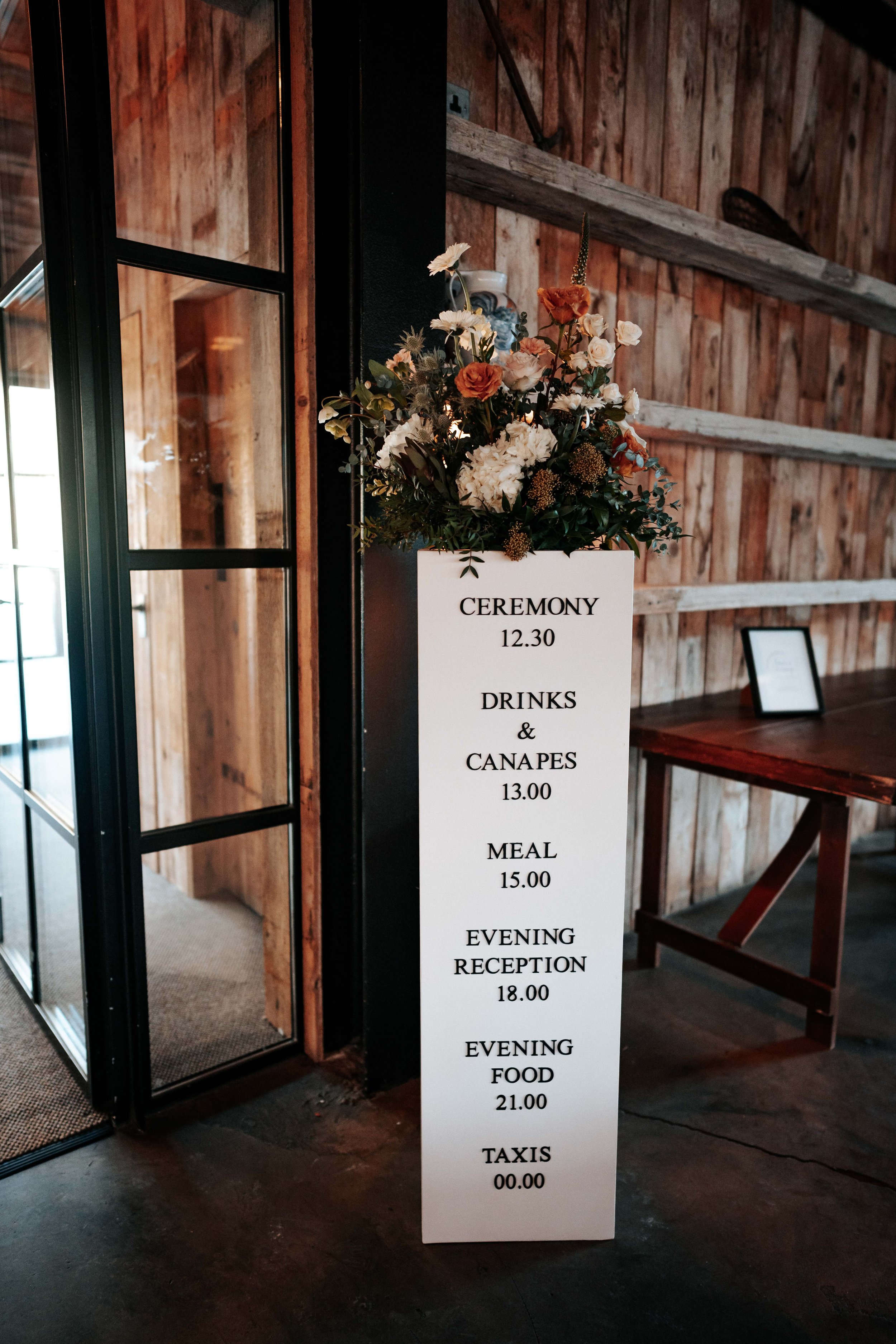 Legh & Abbie -- Hidden River Barn-8.jpg
