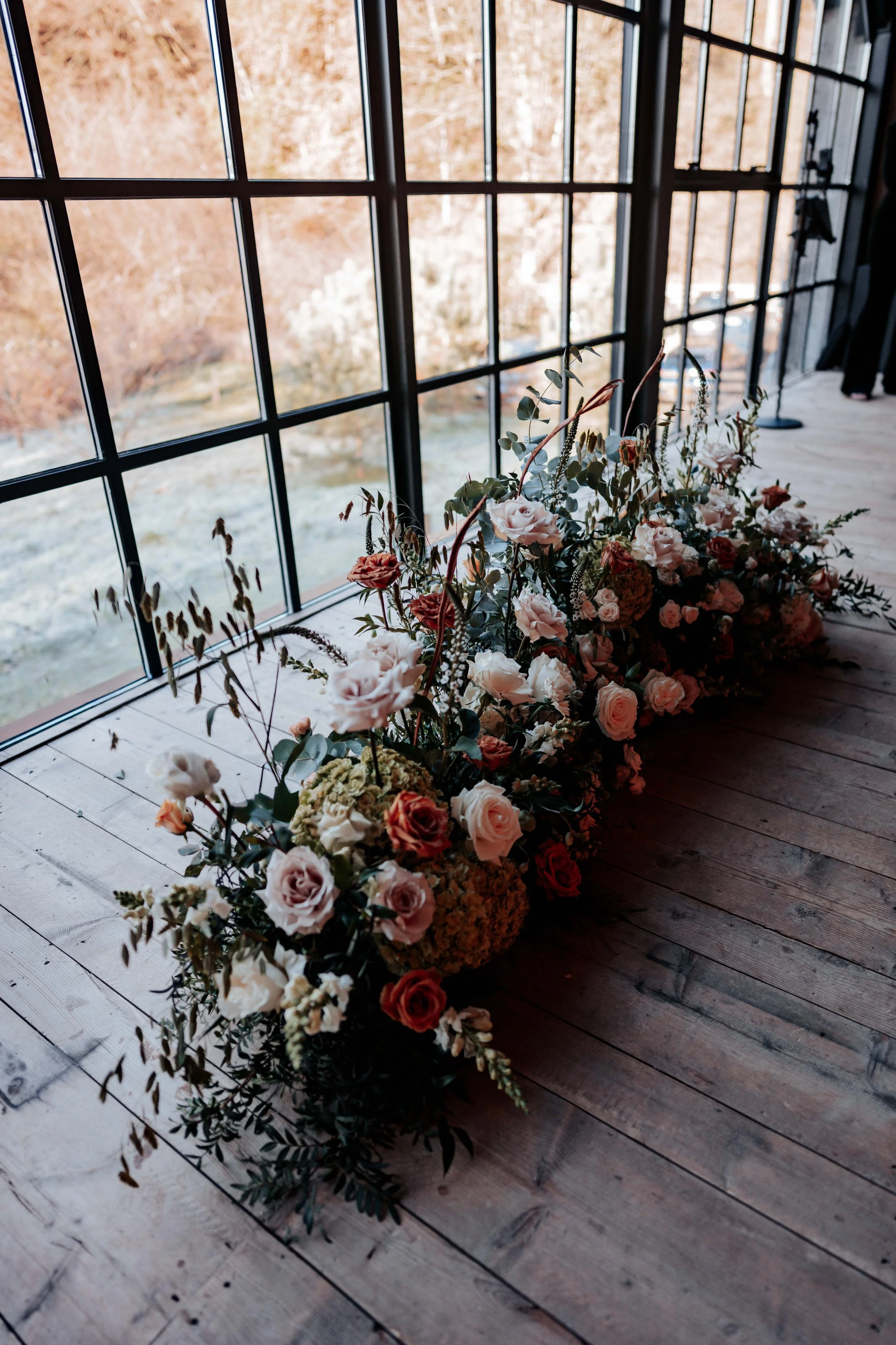 Legh & Abbie -- Hidden River Barn-31.jpg