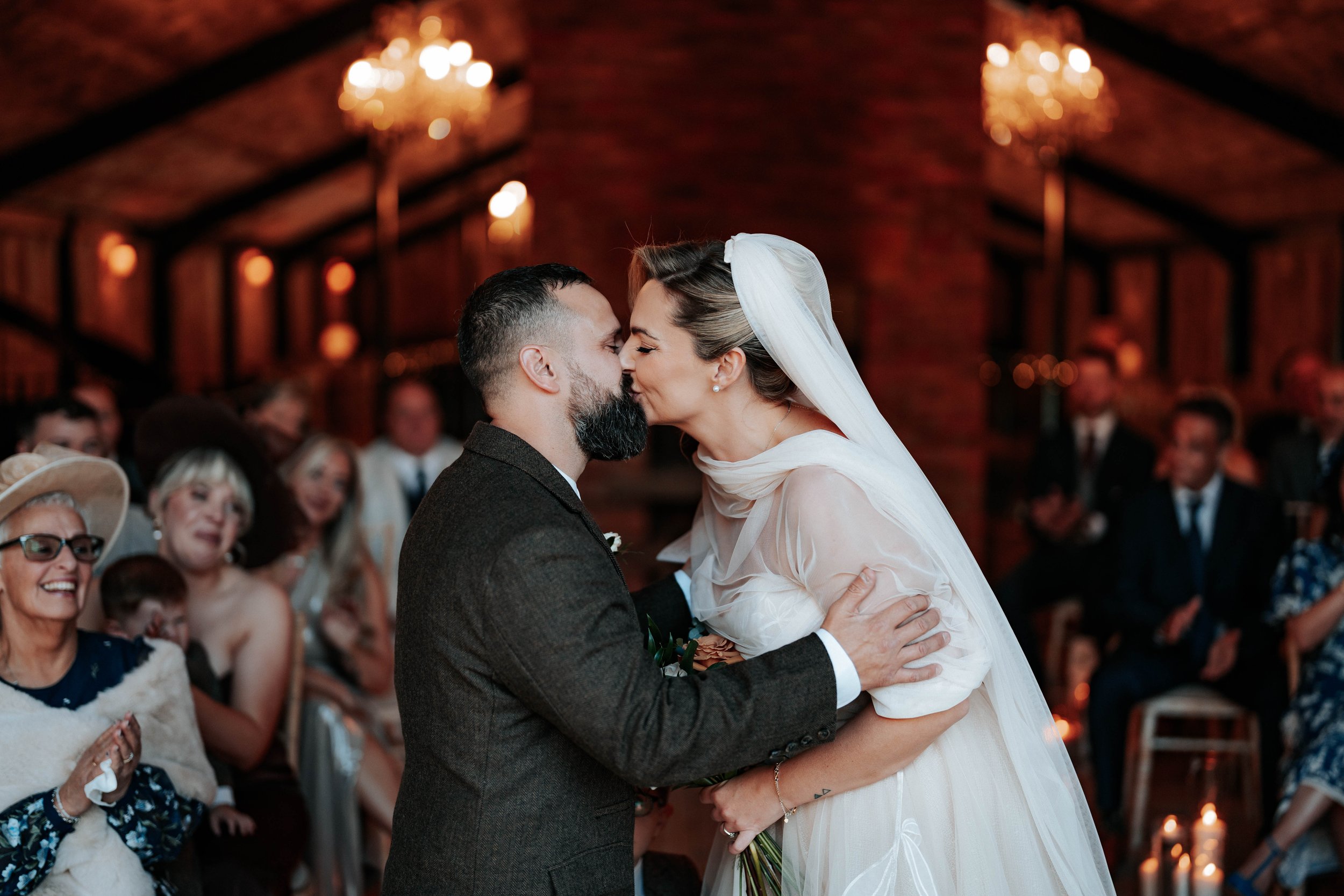 Legh & Abbie -- Hidden River Barn-190.jpg