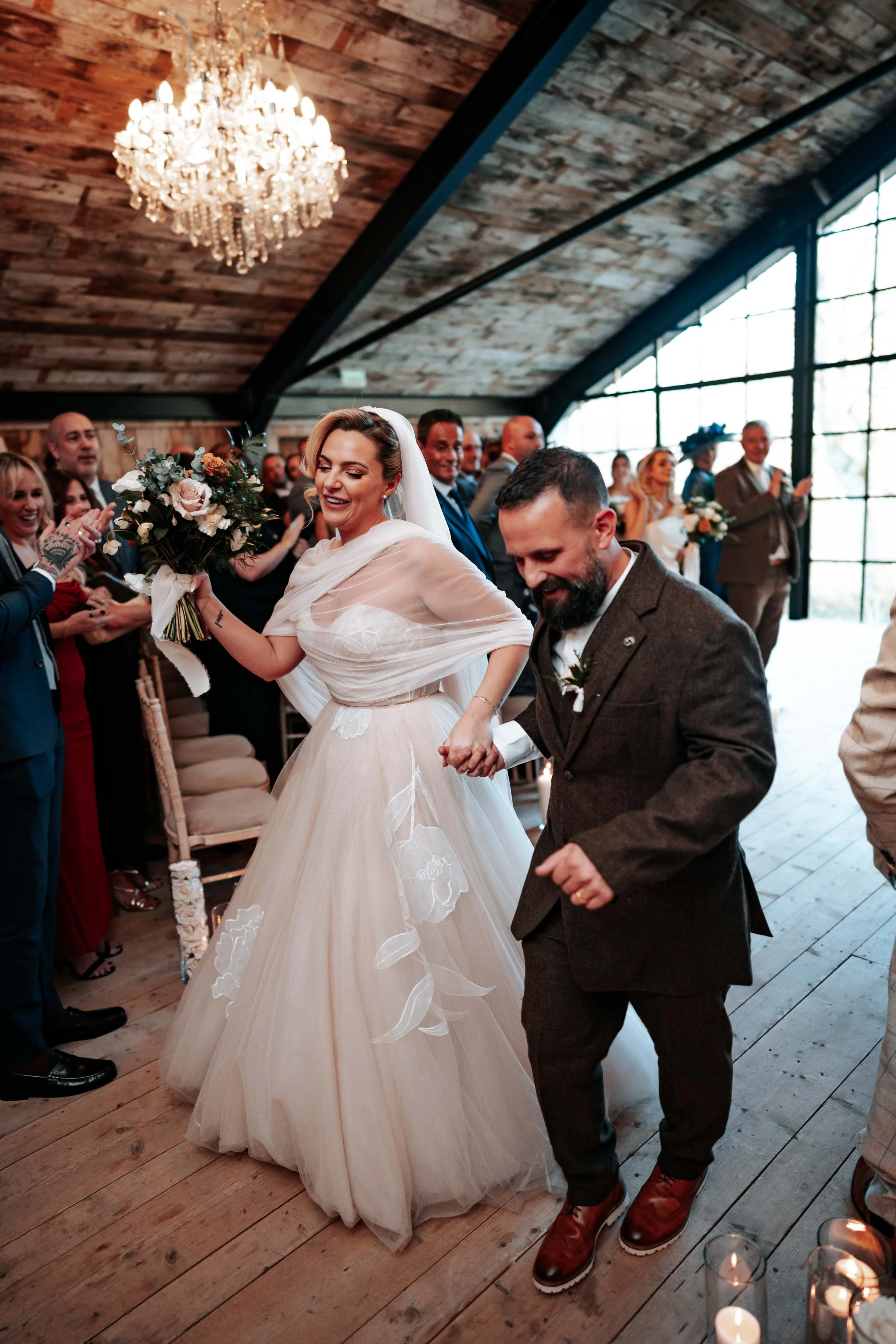 Legh & Abbie -- Hidden River Barn-213.jpg