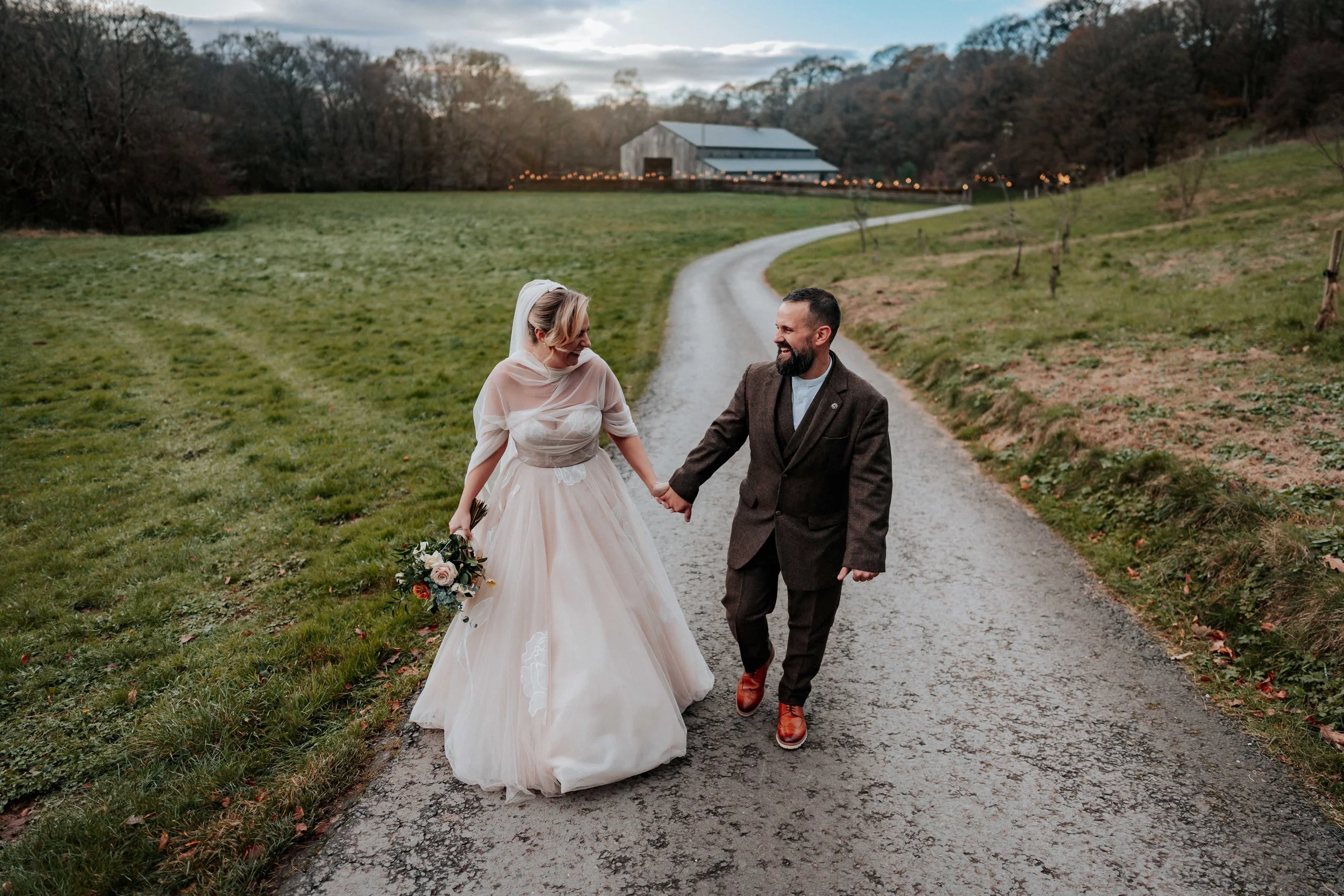 Legh & Abbie -- Hidden River Barn-306.jpg