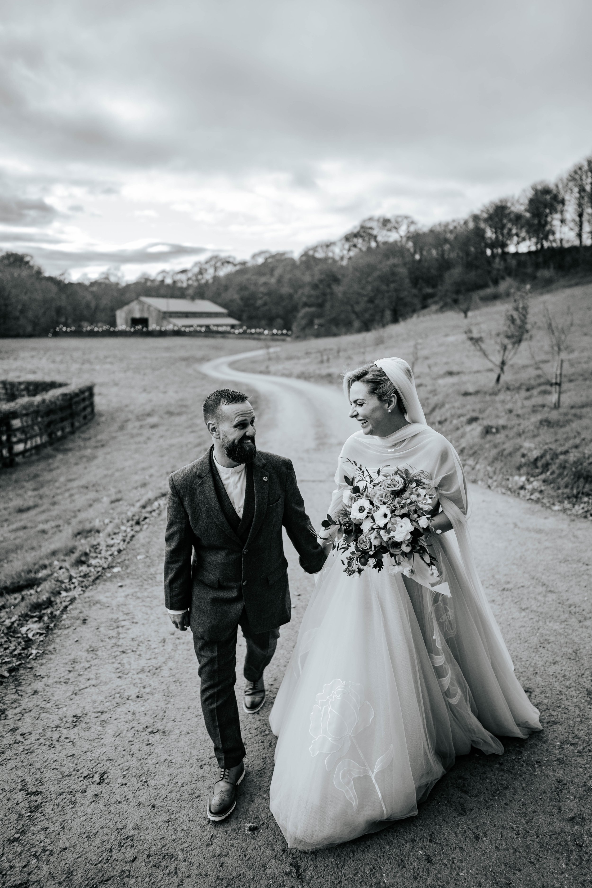 Legh & Abbie -- Hidden River Barn-313.jpg