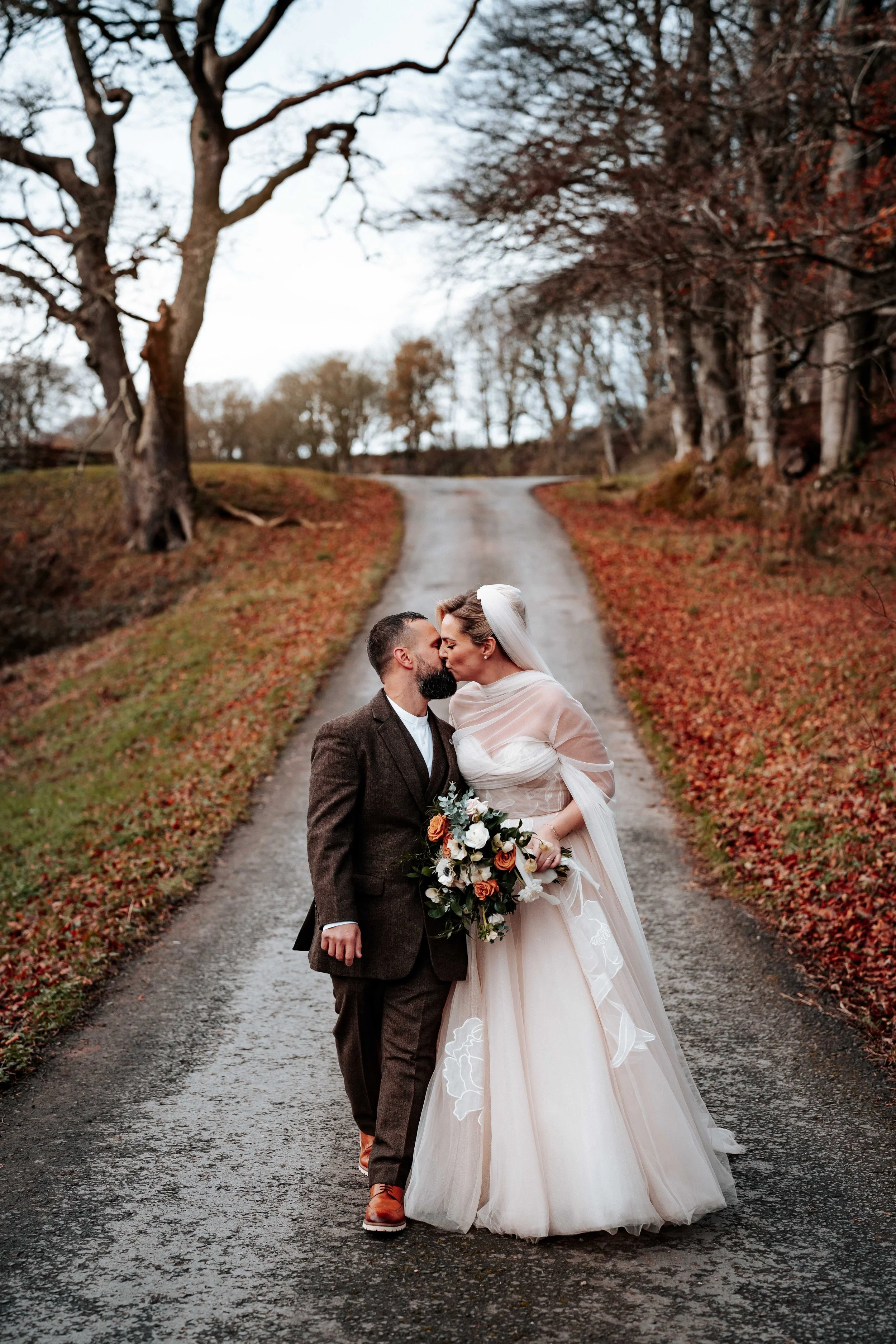 Legh & Abbie -- Hidden River Barn-321.jpg